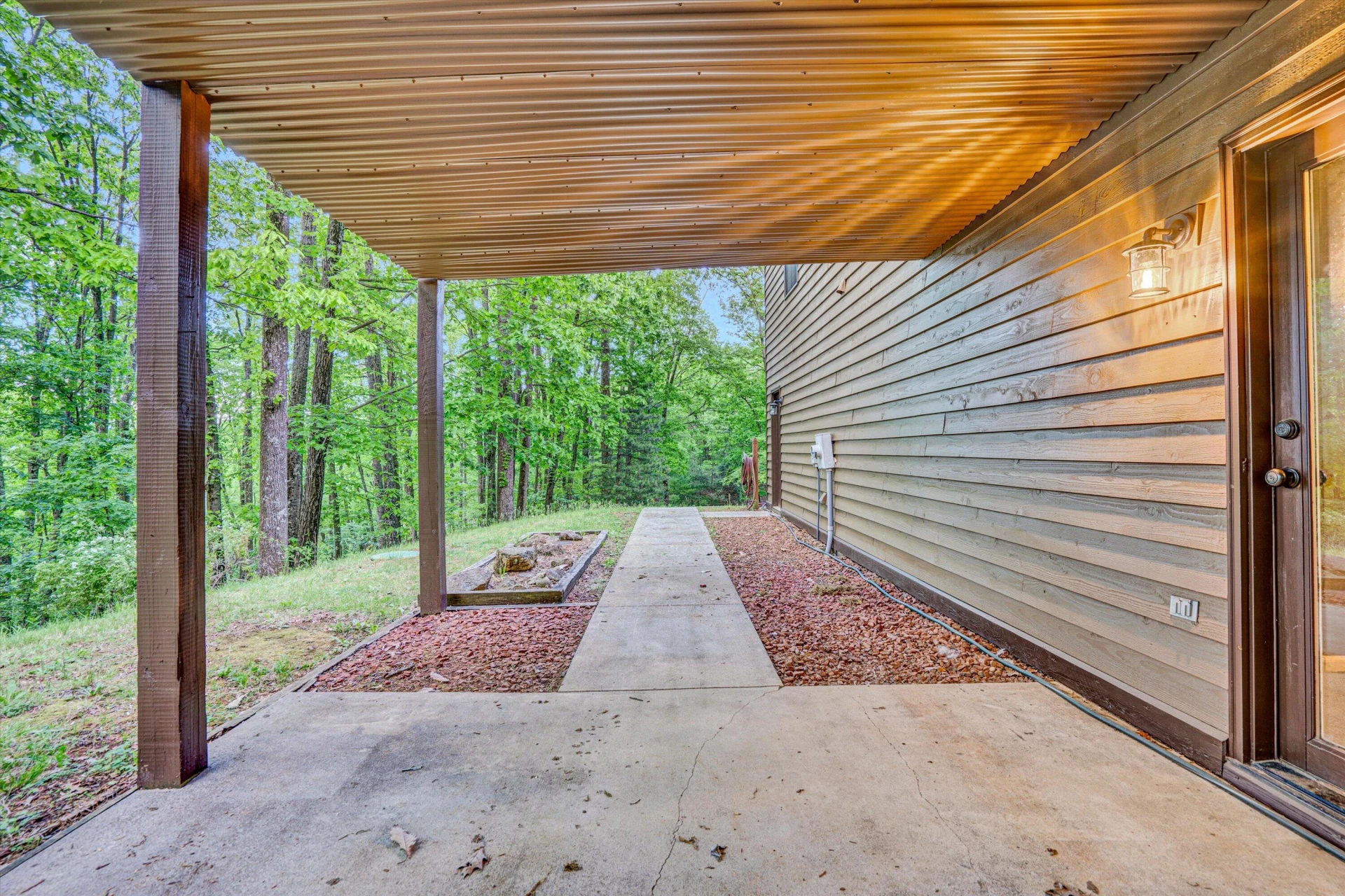 1033 Hickory Falls RD - Photo 40
