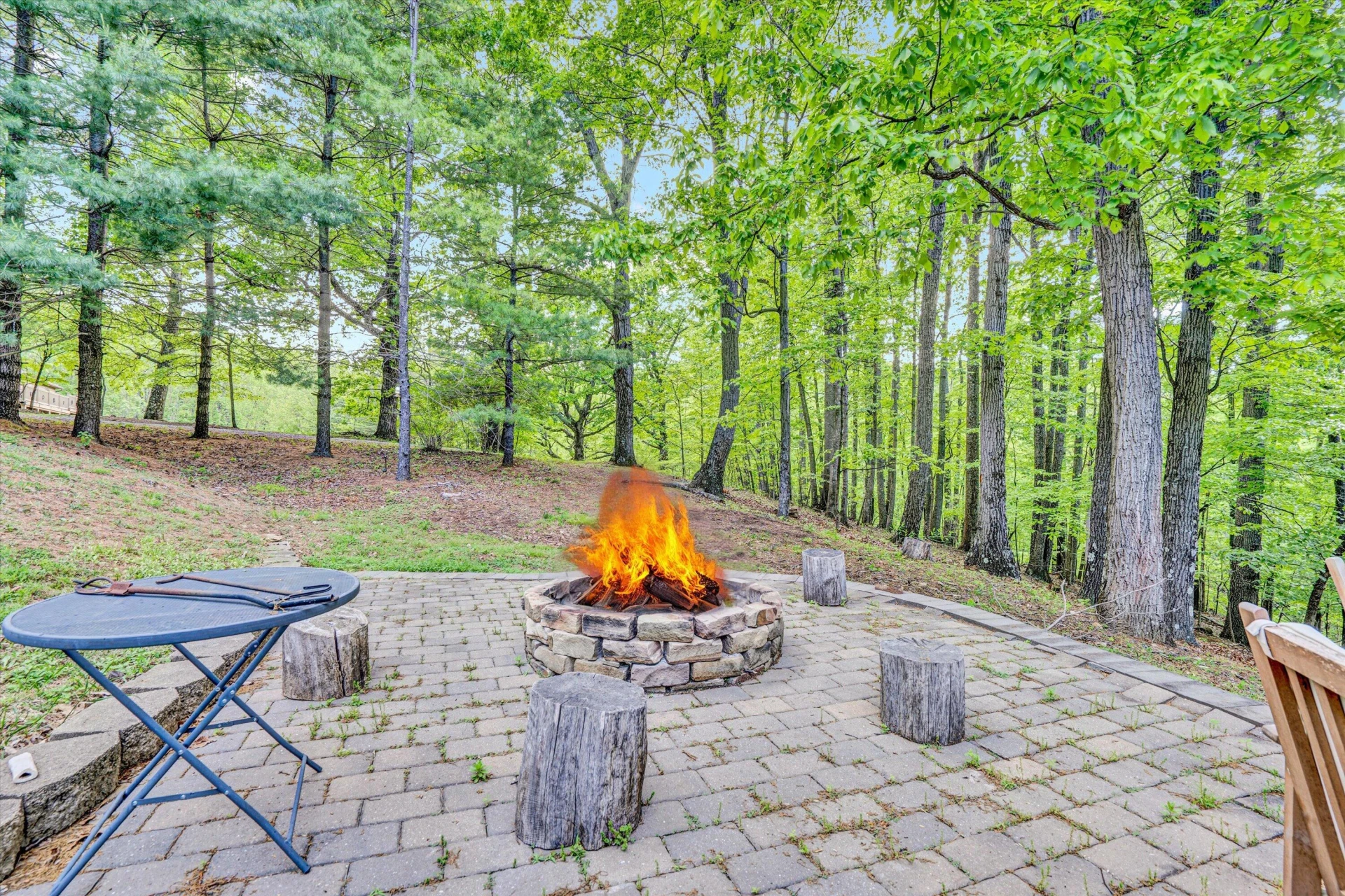 1033 Hickory Falls RD - Photo 46