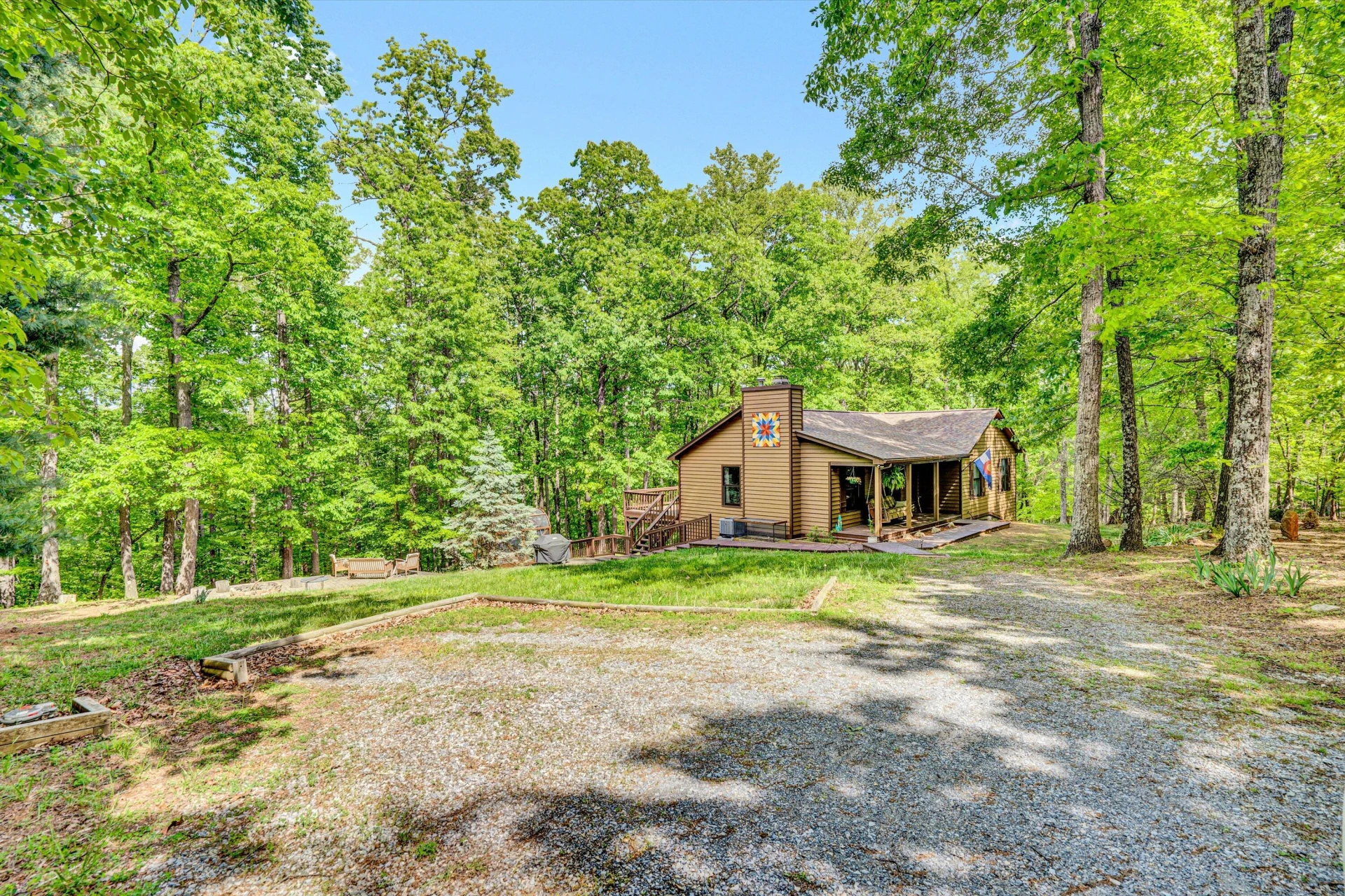 1033 Hickory Falls RD - Photo 51