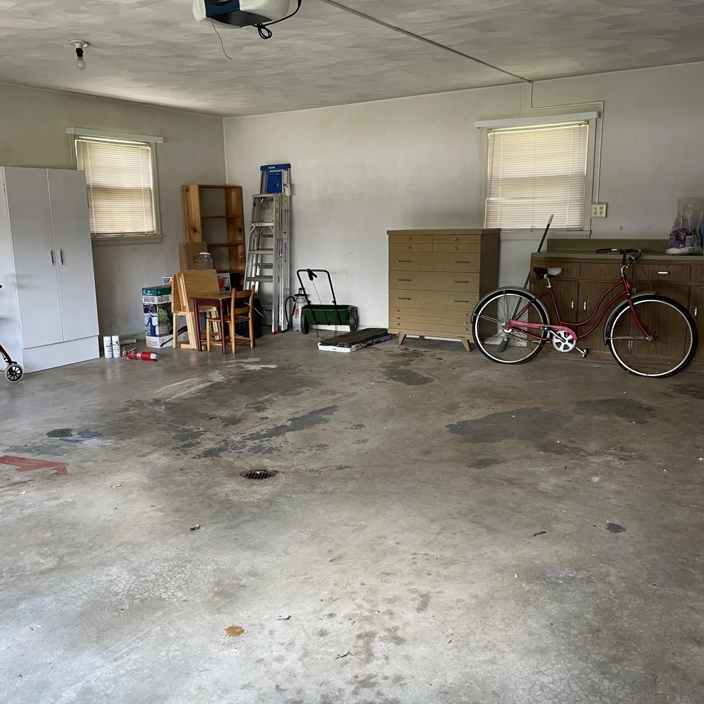 4817 Easthill DR - Photo 3