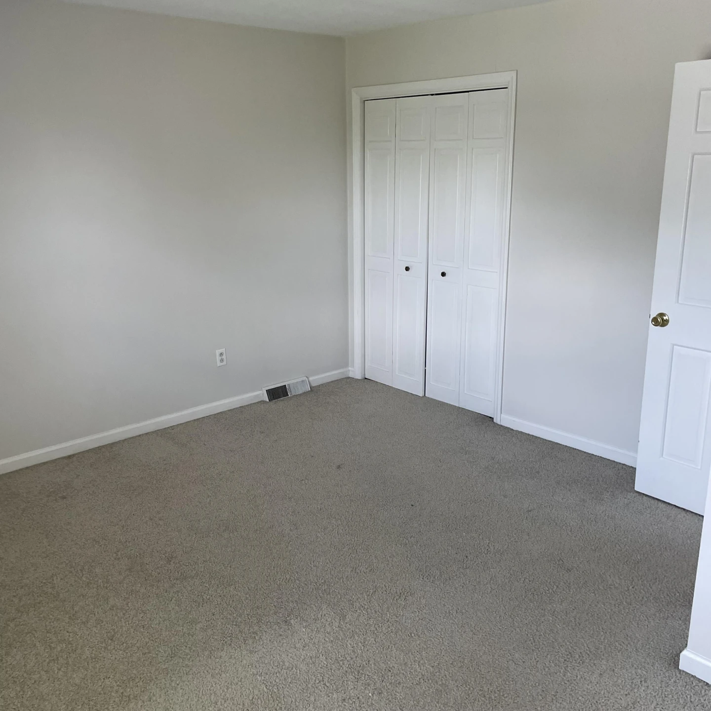 4817 Easthill DR - Photo 33