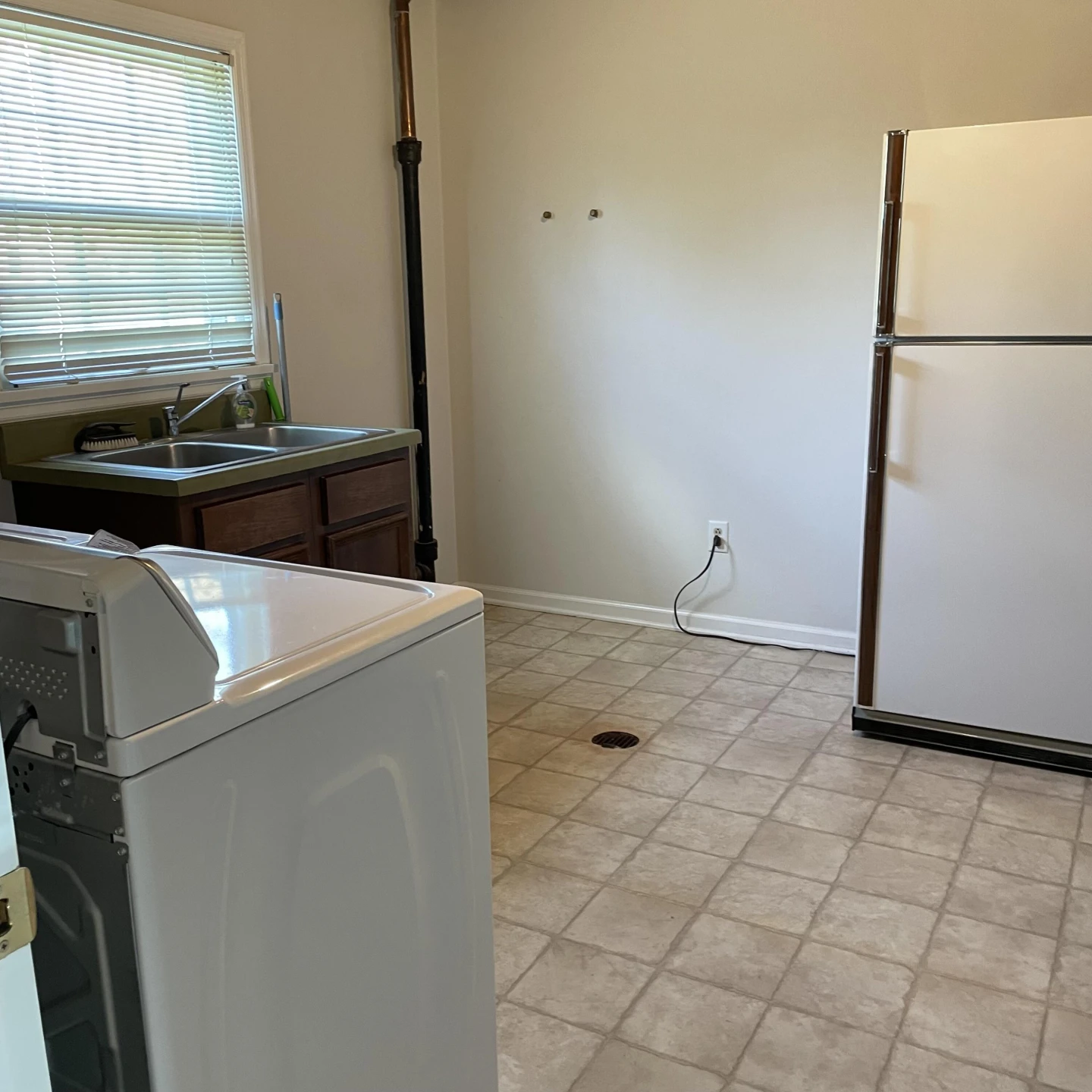 4817 Easthill DR - Photo 34