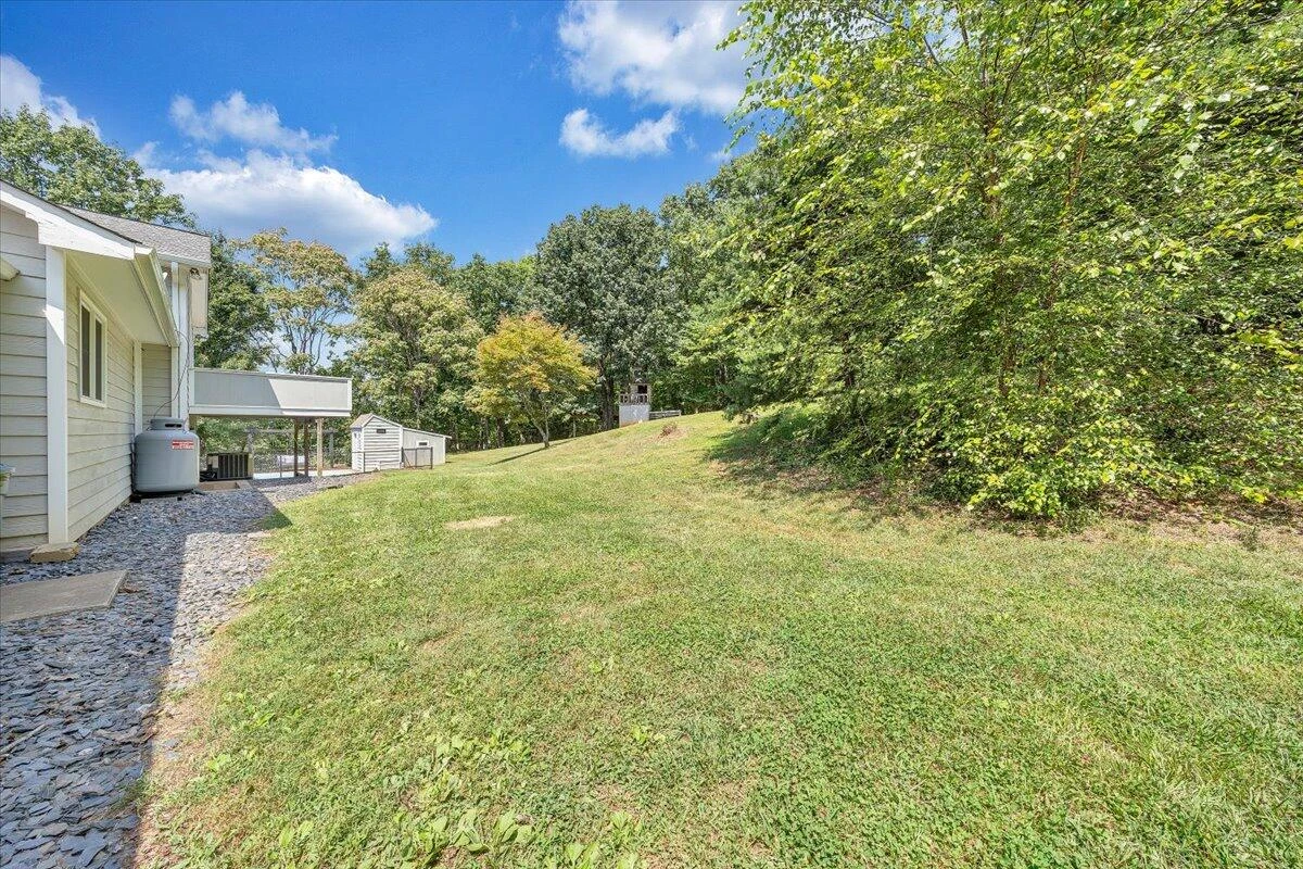 54 Farm View RD - Photo 26