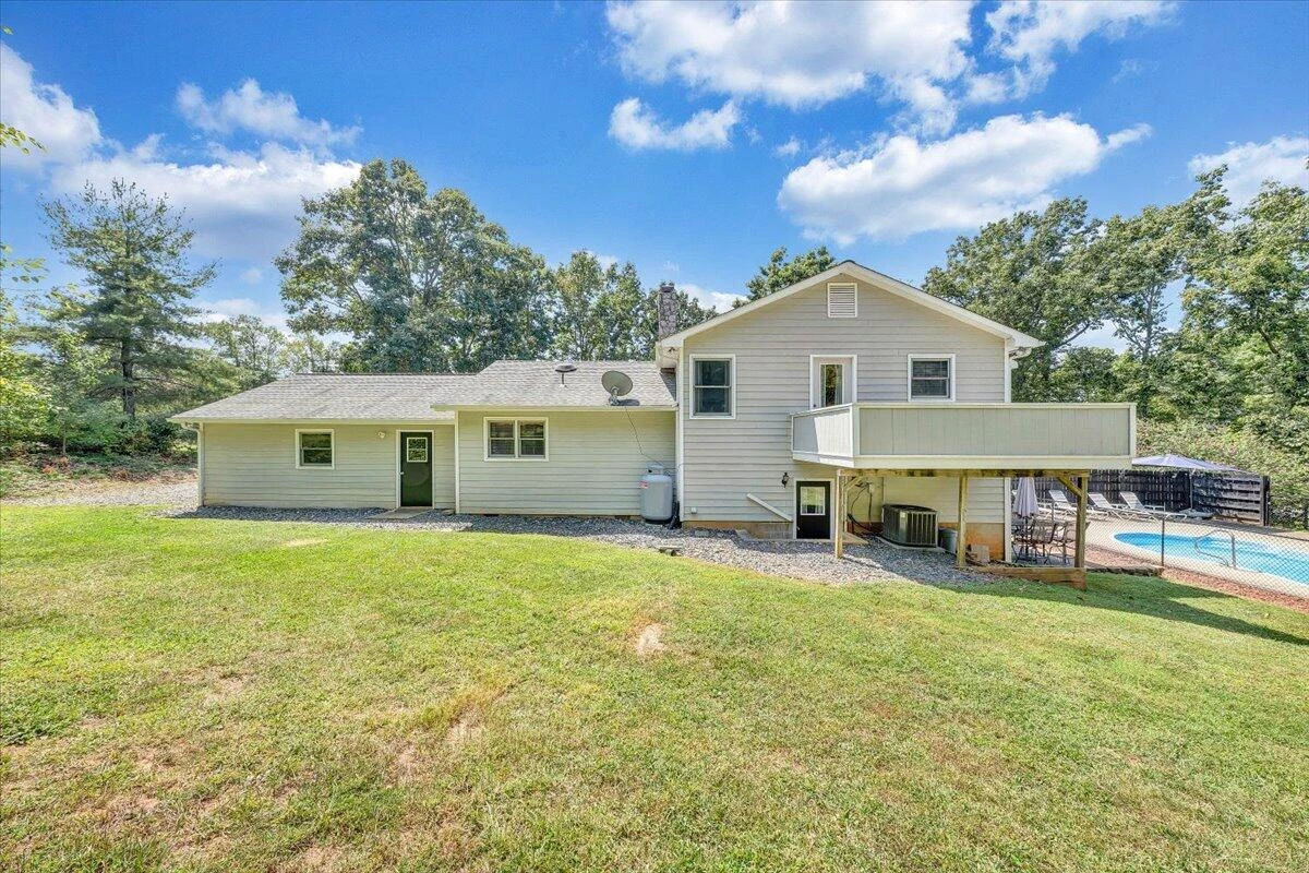 54 Farm View RD - Photo 28