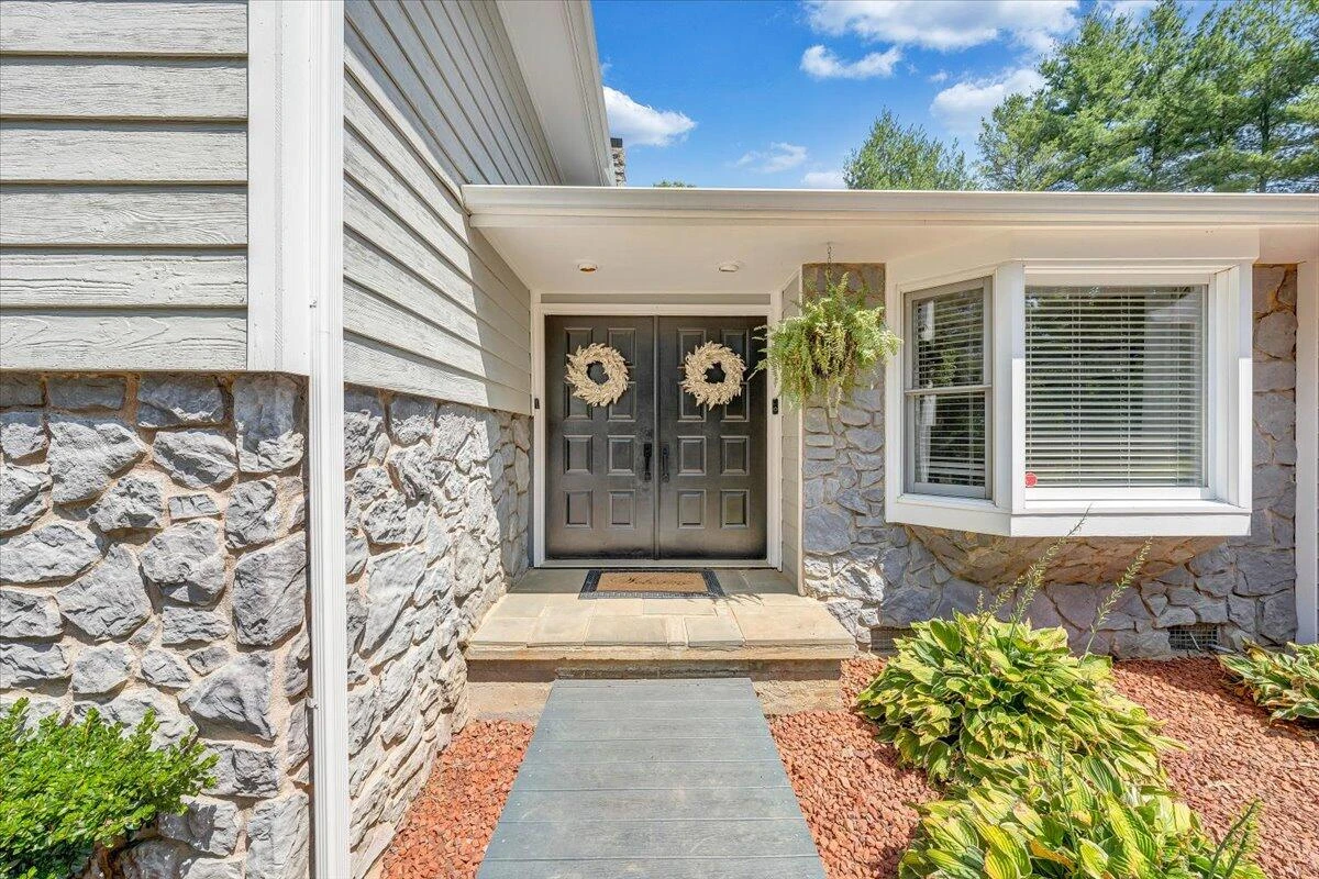 54 Farm View RD - Photo 3