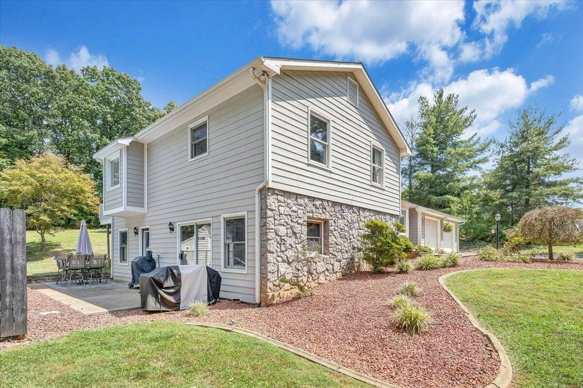54 Farm View RD - Photo 35