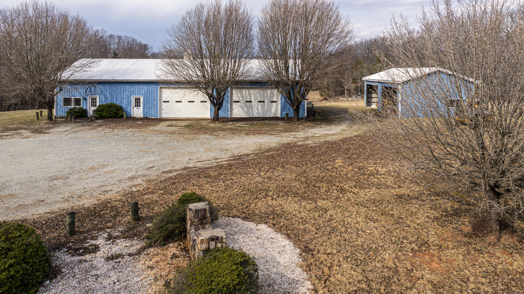 695 Lakewood Forest RD - Photo 18