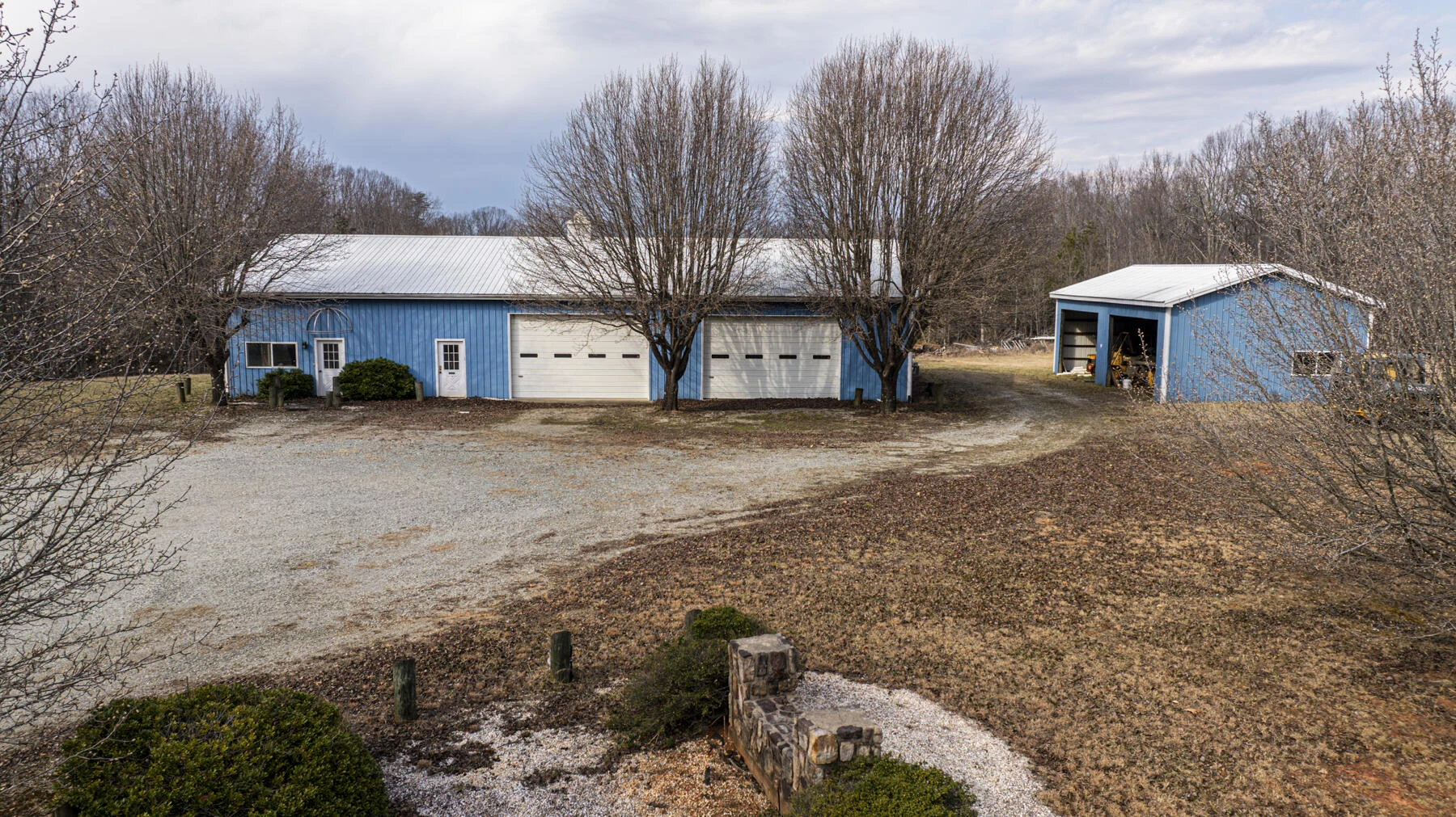 695 Lakewood Forest RD - Photo 19