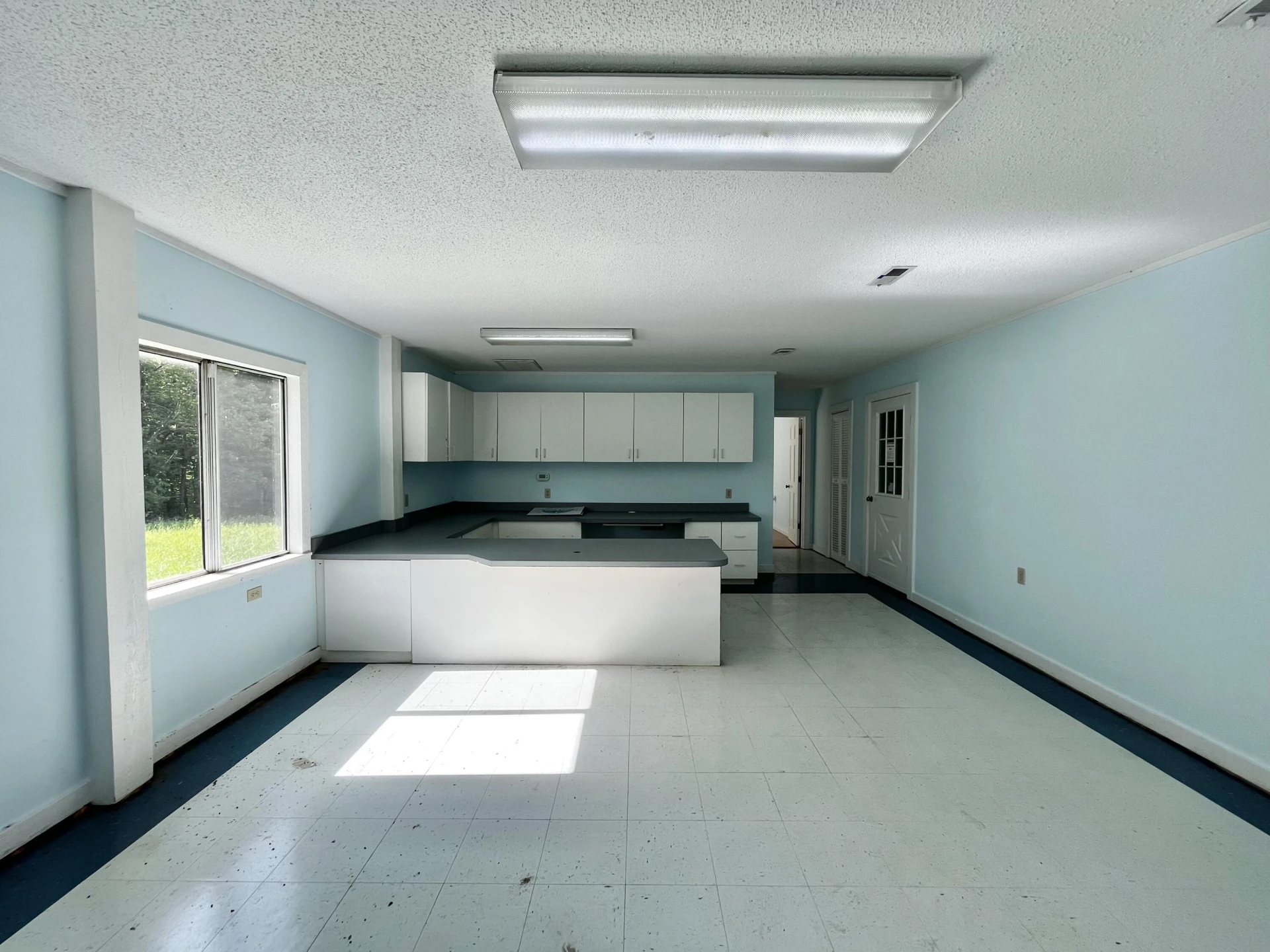 695 Lakewood Forest RD - Photo 35