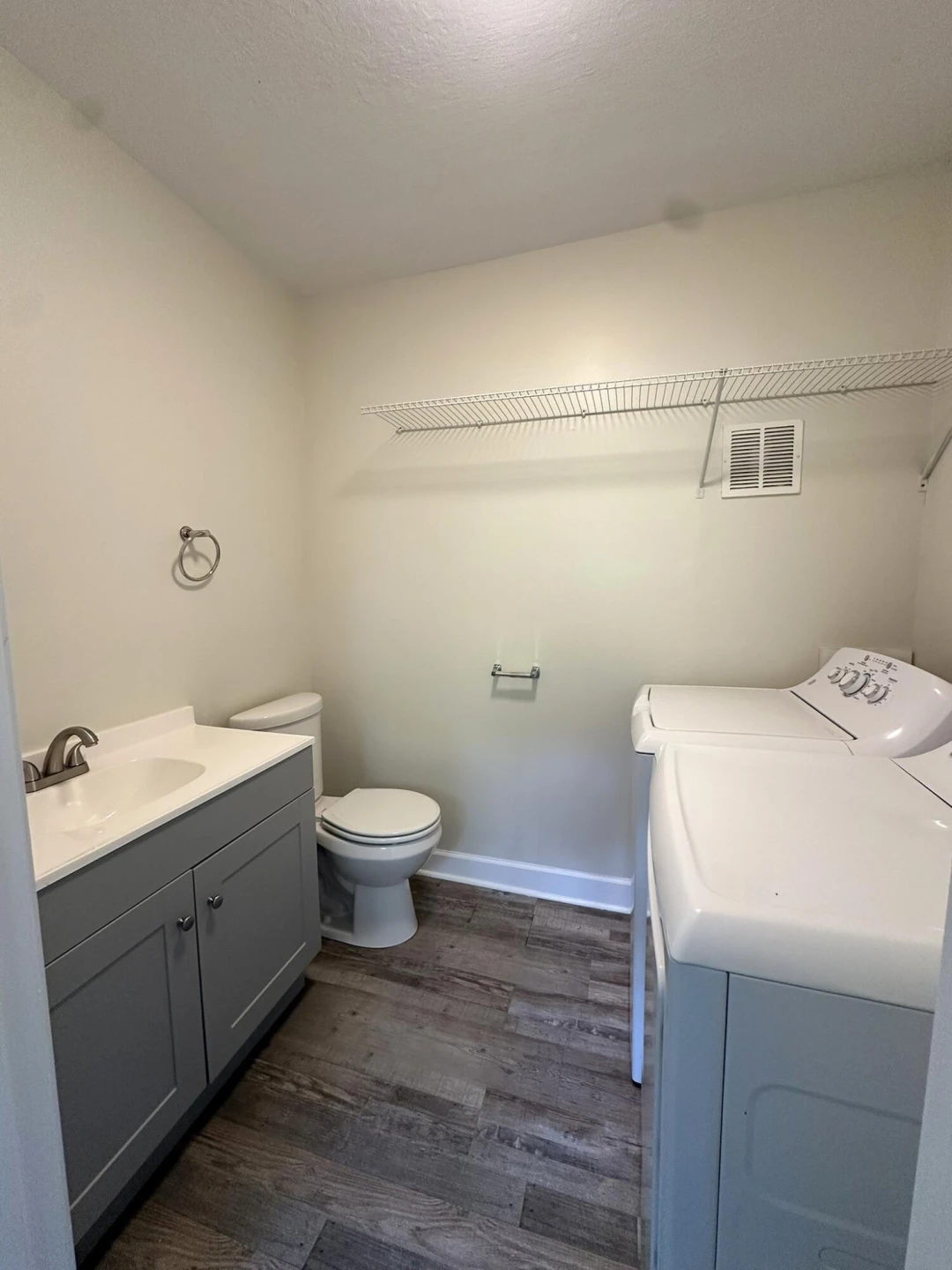 4924 Morwanda ST - Photo 9