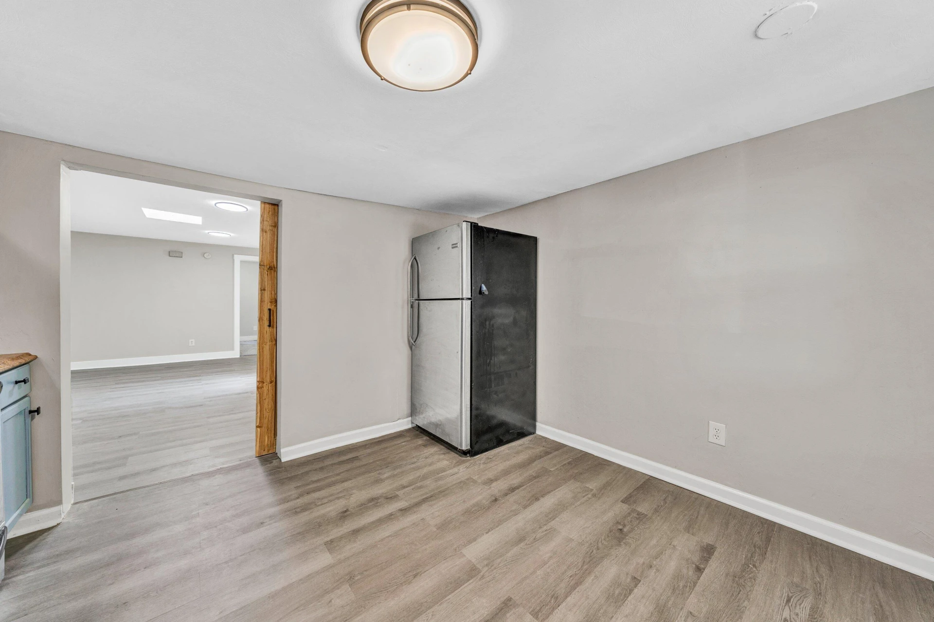 1430 Deborah LN - Photo 6