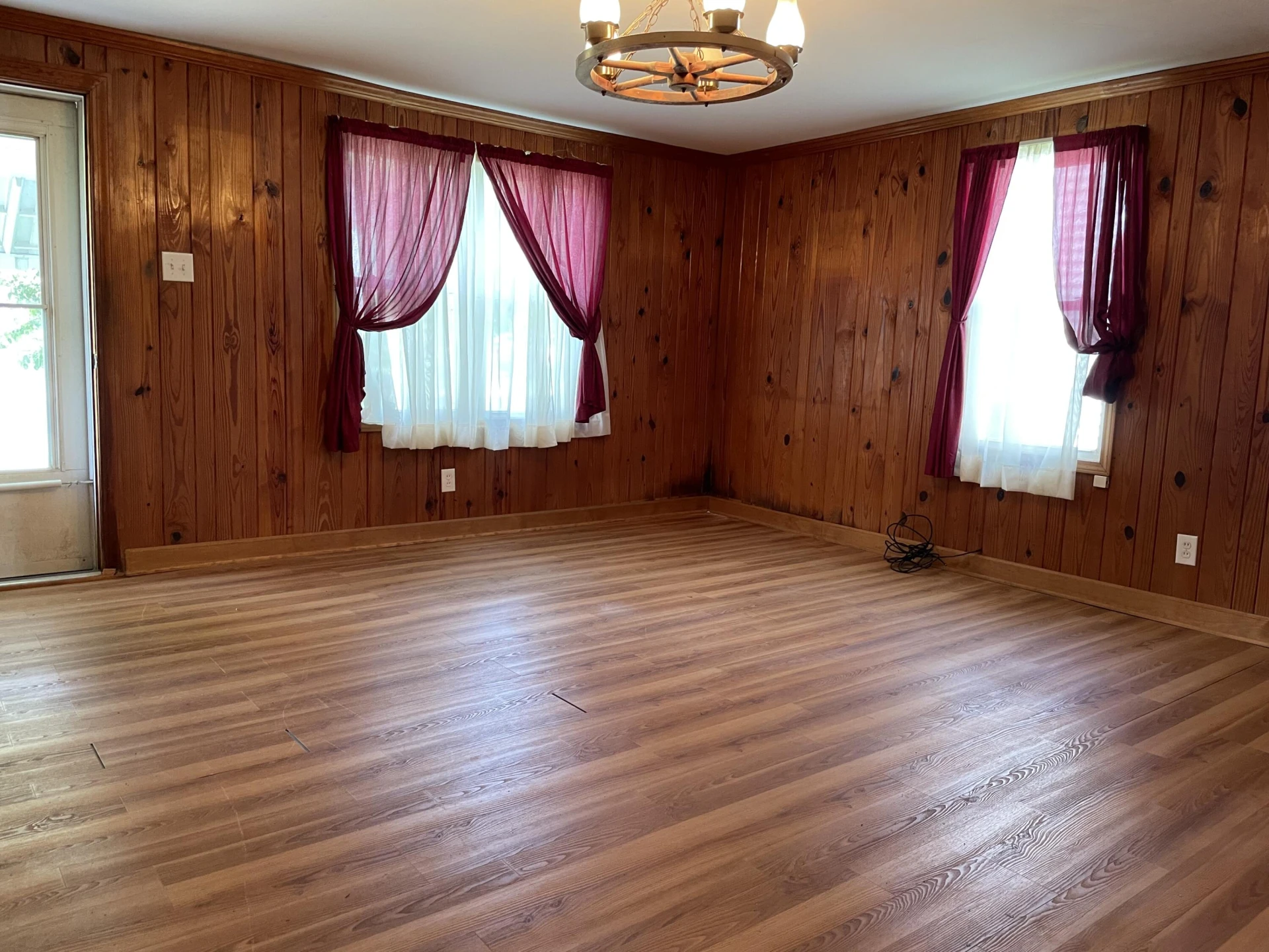 304 Union ST - Photo 5