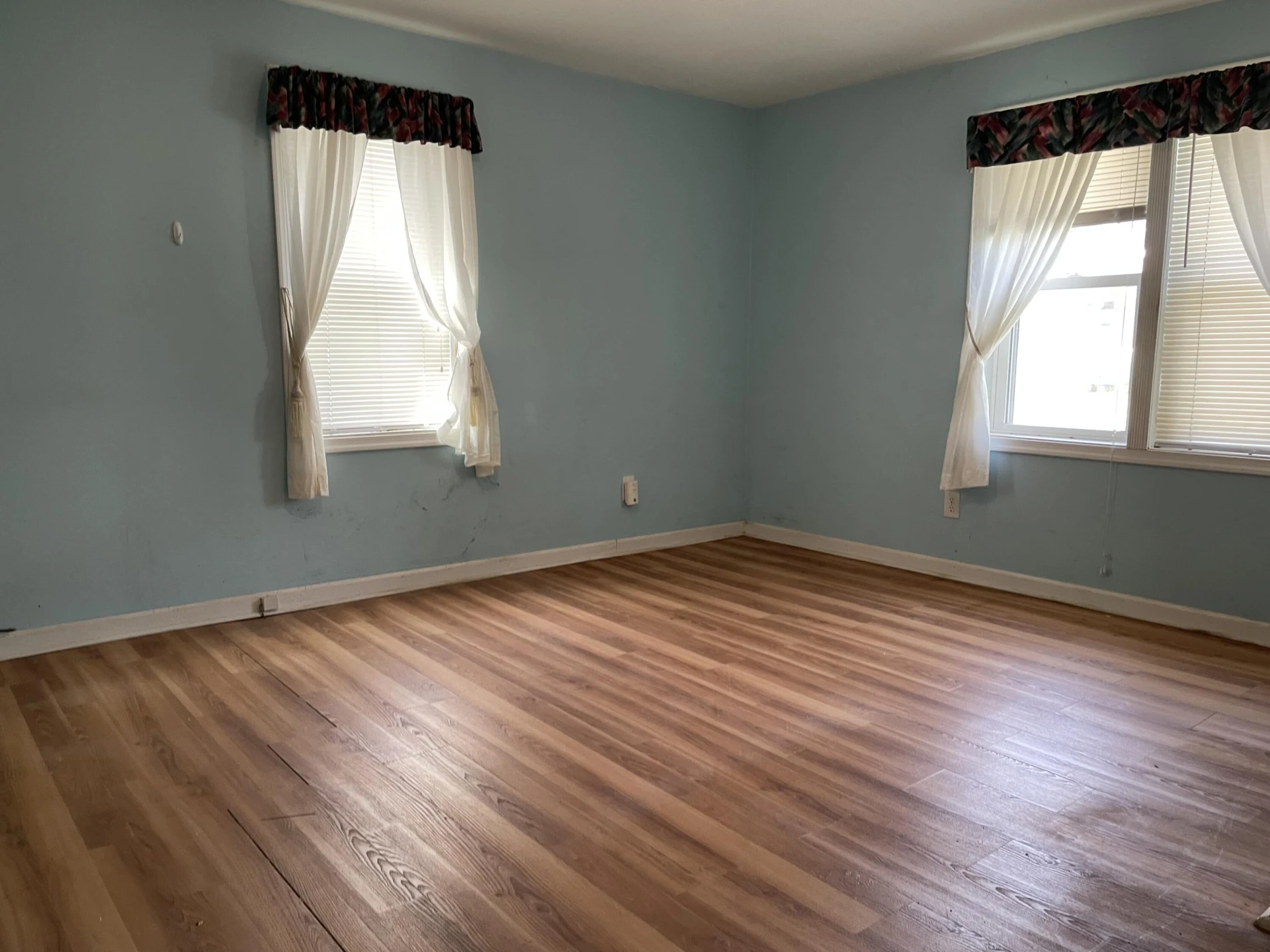 304 Union ST - Photo 9