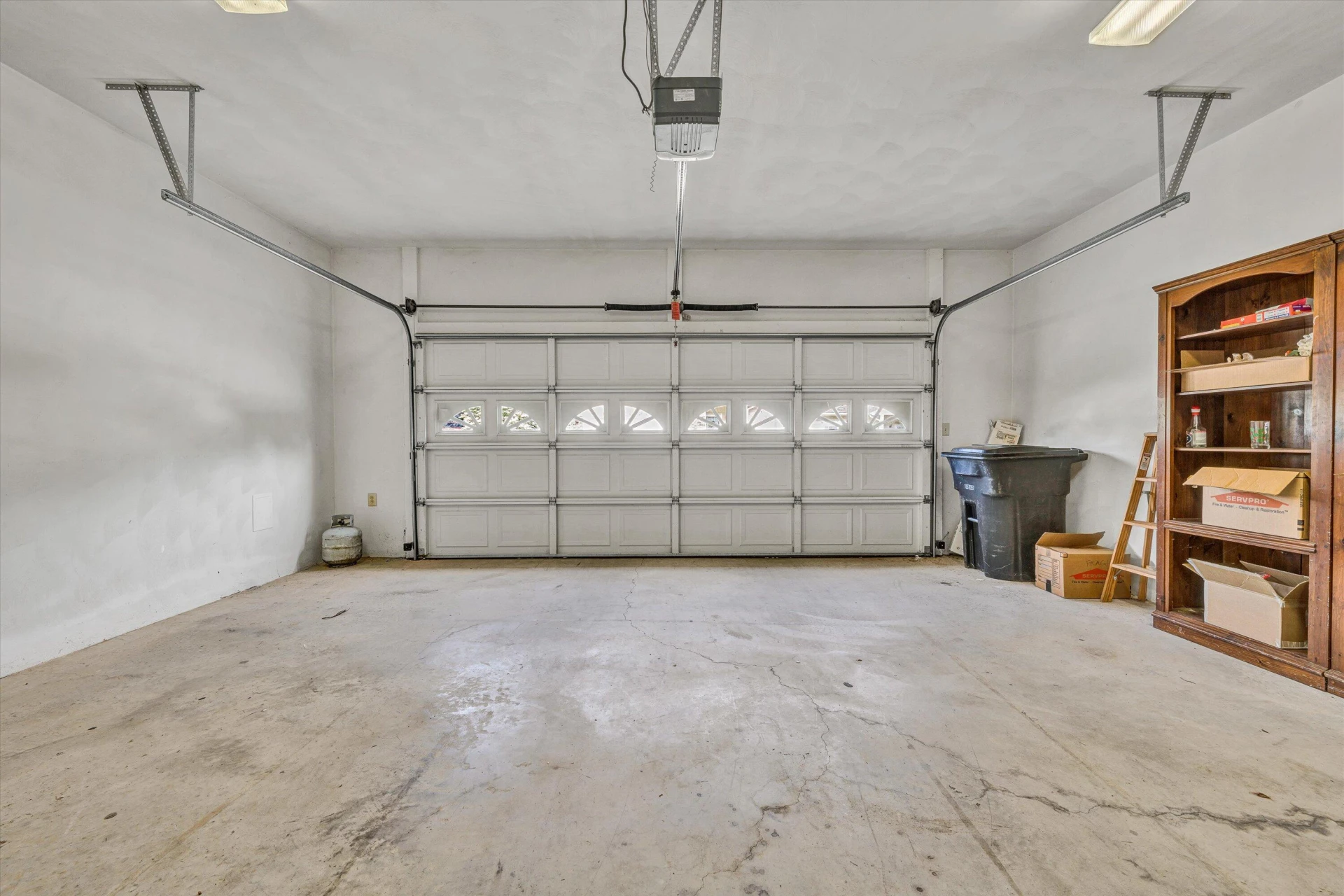3382 Laurel CIR - Photo 29
