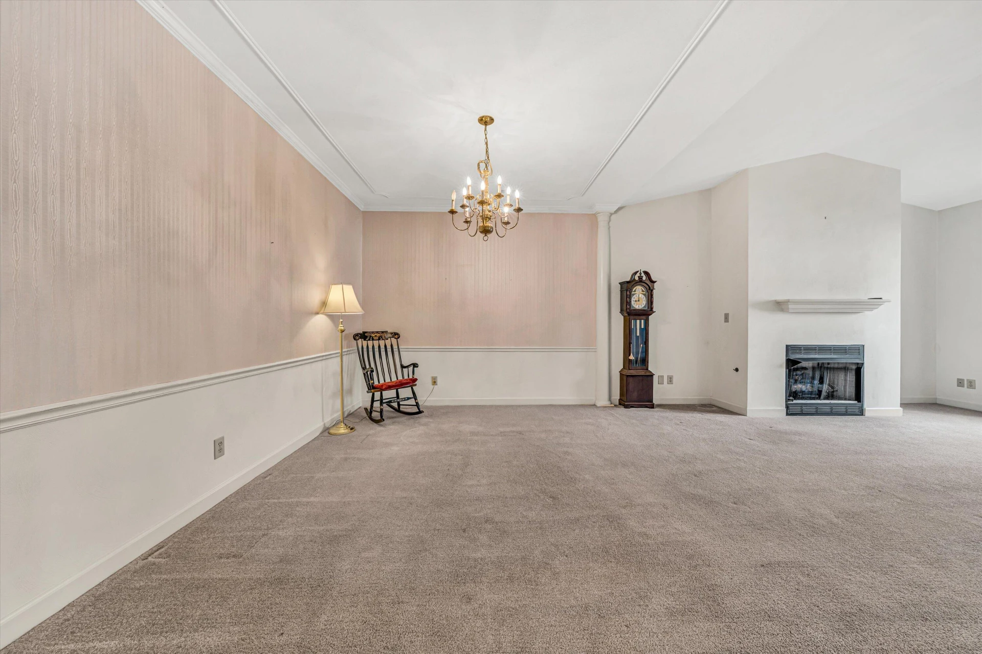 3382 Laurel CIR - Photo 7