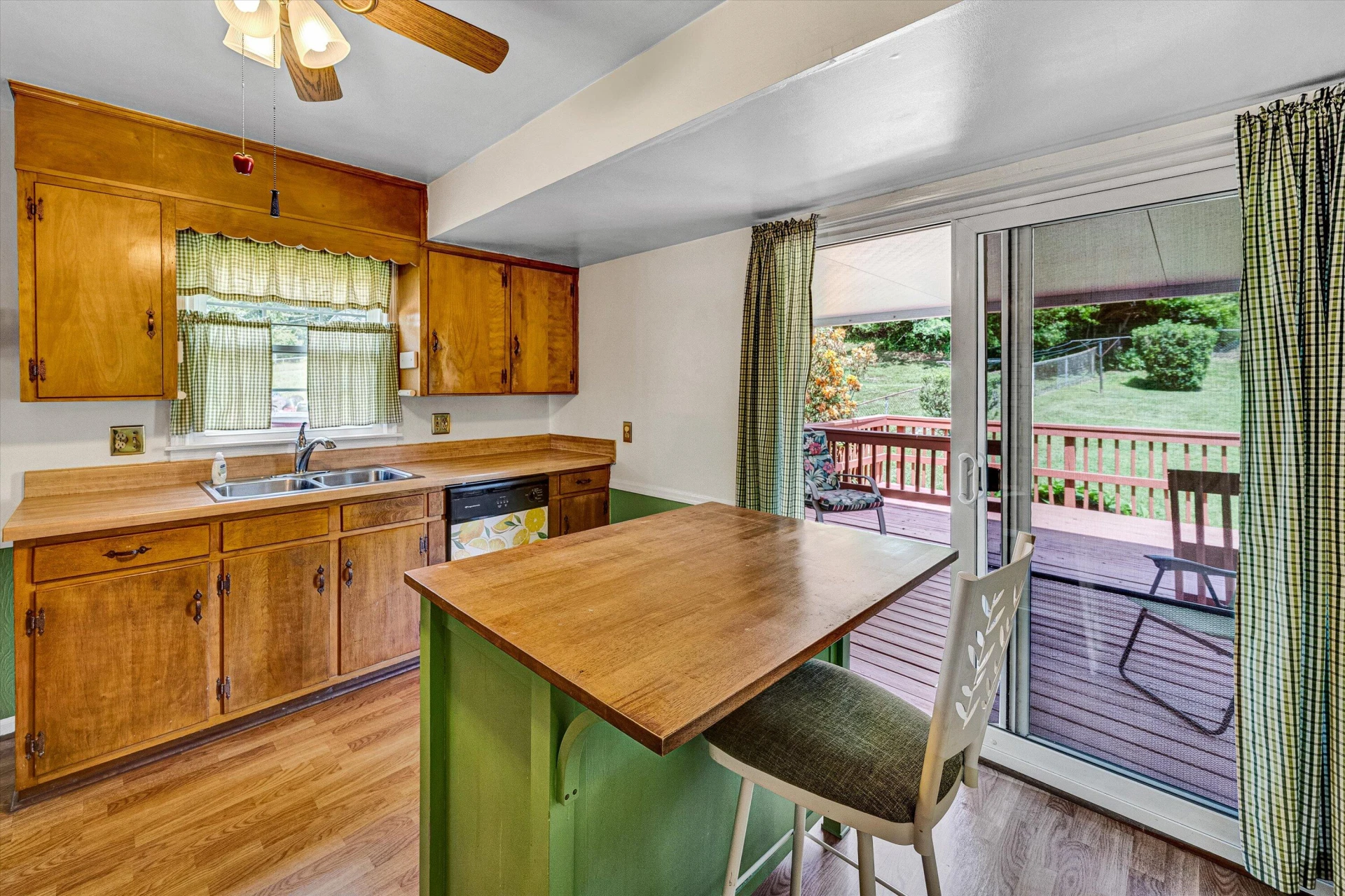 5505 Daytona RD - Photo 6