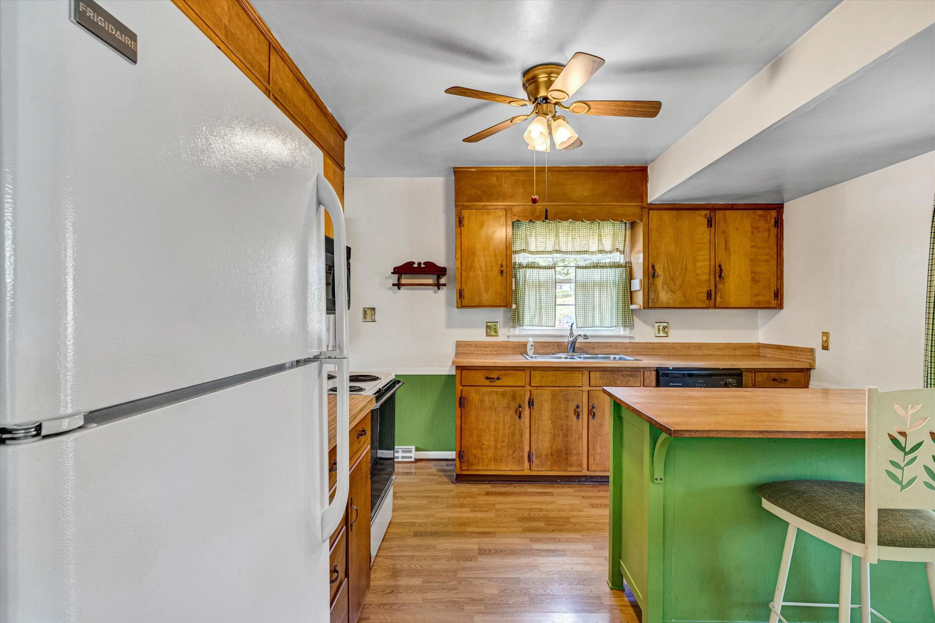 5505 Daytona RD - Photo 7