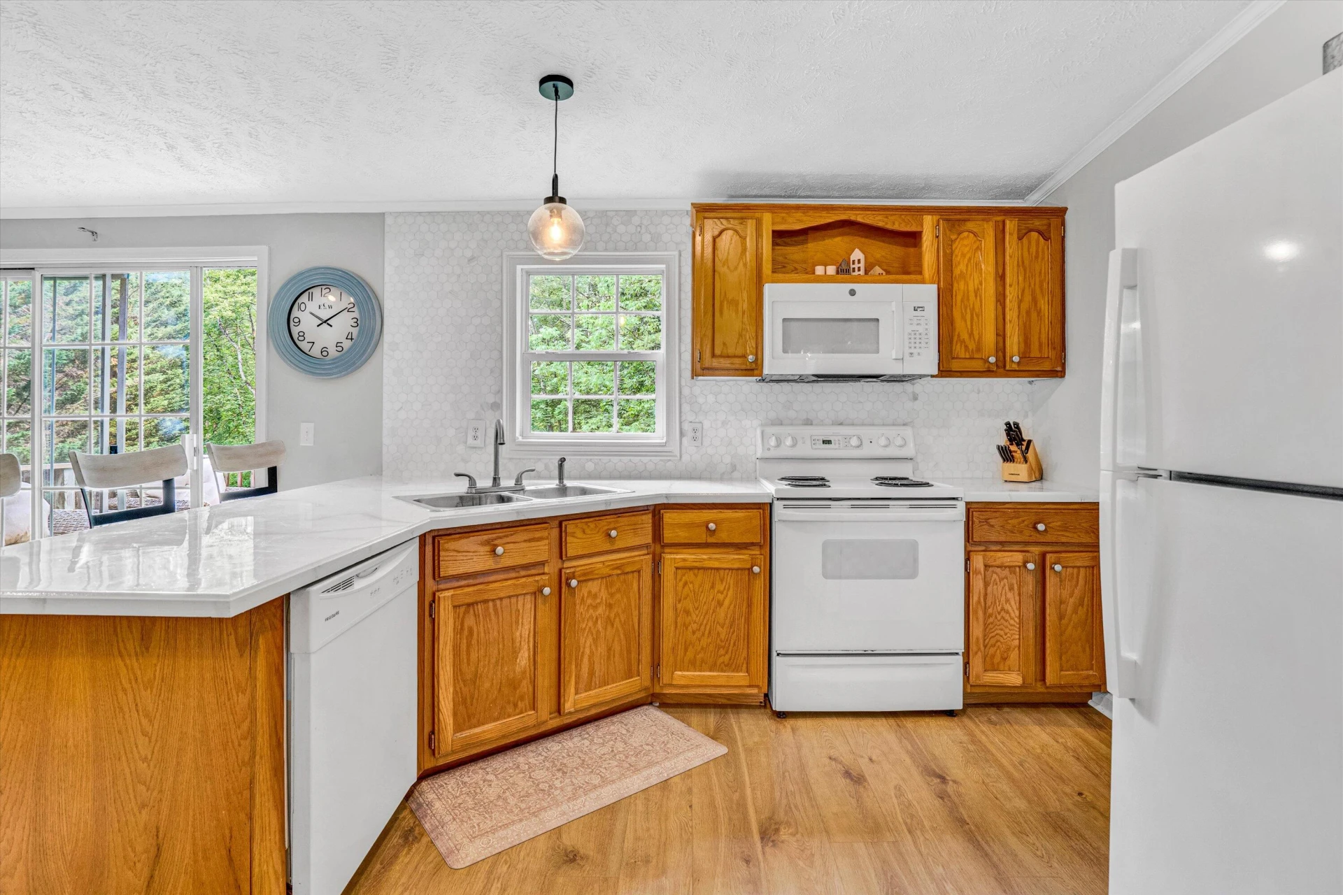 2870 Lakewood Forest RD - Photo 15