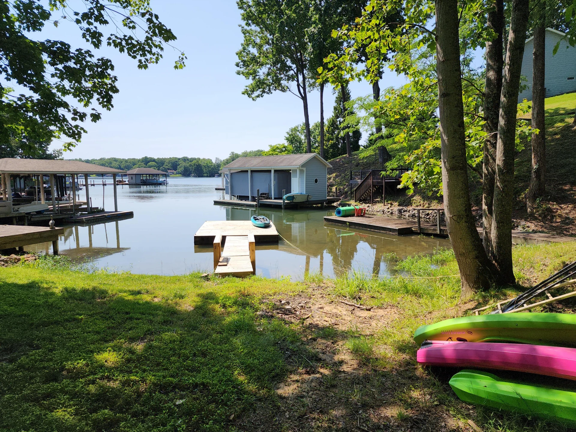 2870 Lakewood Forest RD - Photo 3