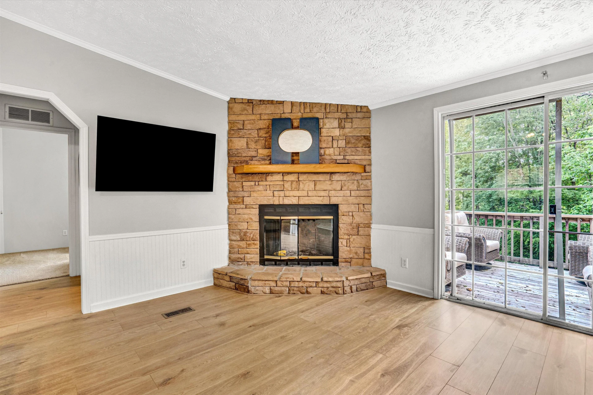 2870 Lakewood Forest RD - Photo 9