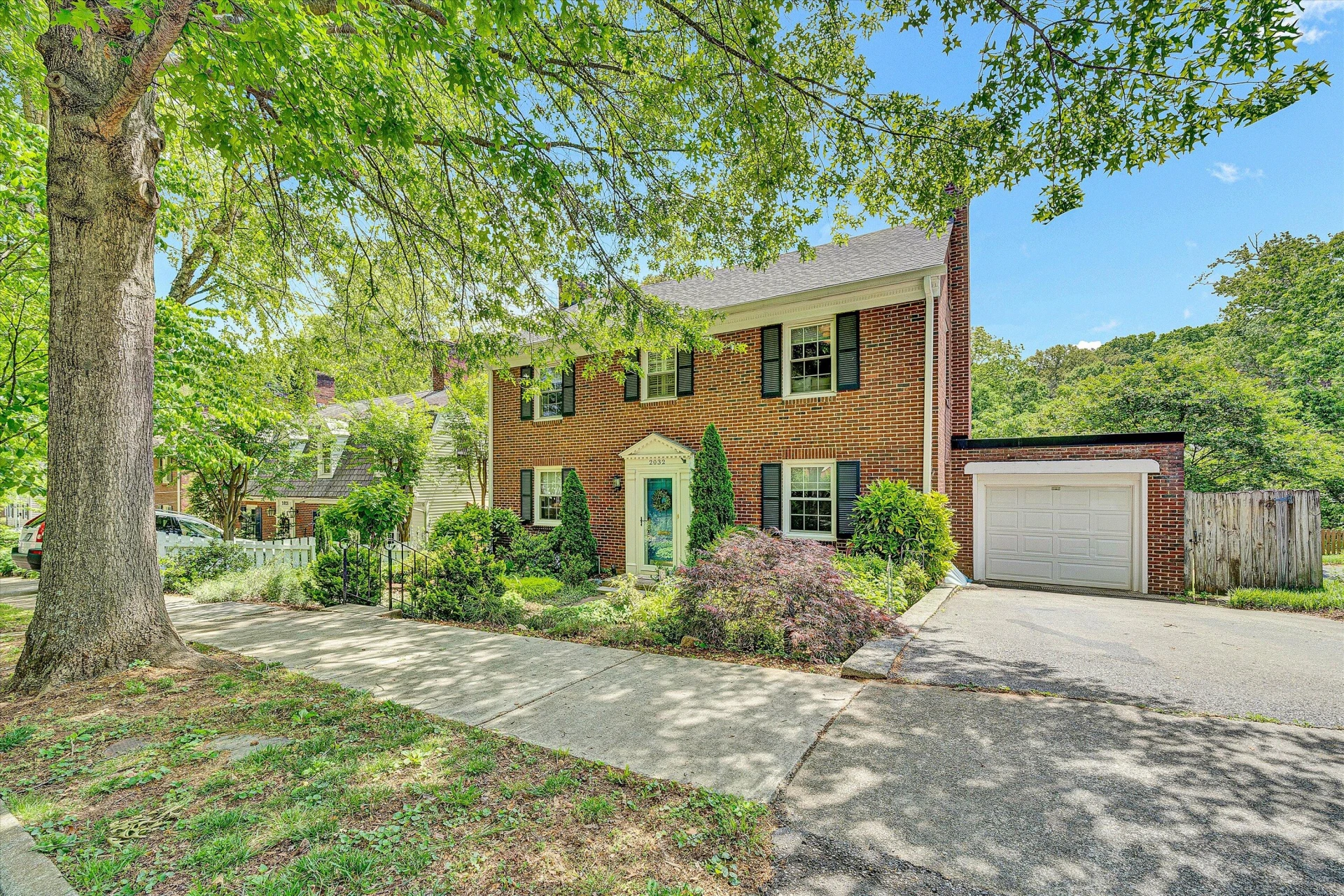 2032 Mount Vernon RD - Photo 51
