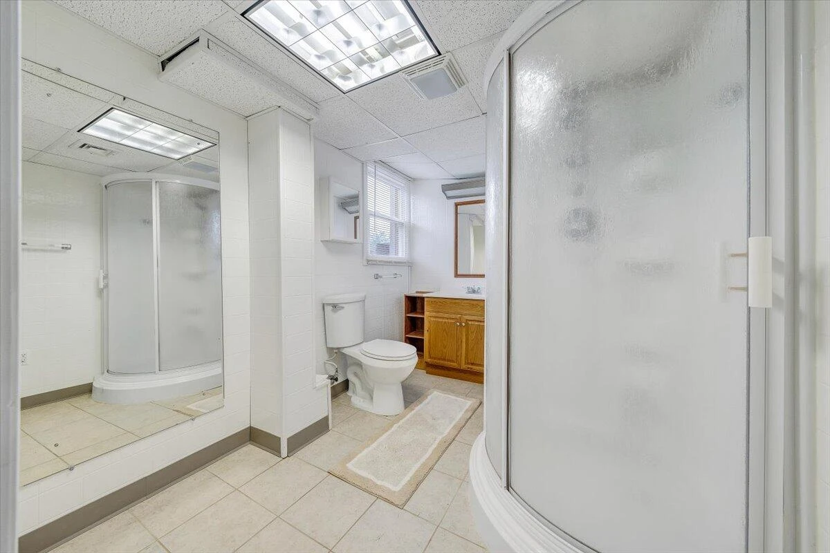 1168 Vivian AVE - Photo 33