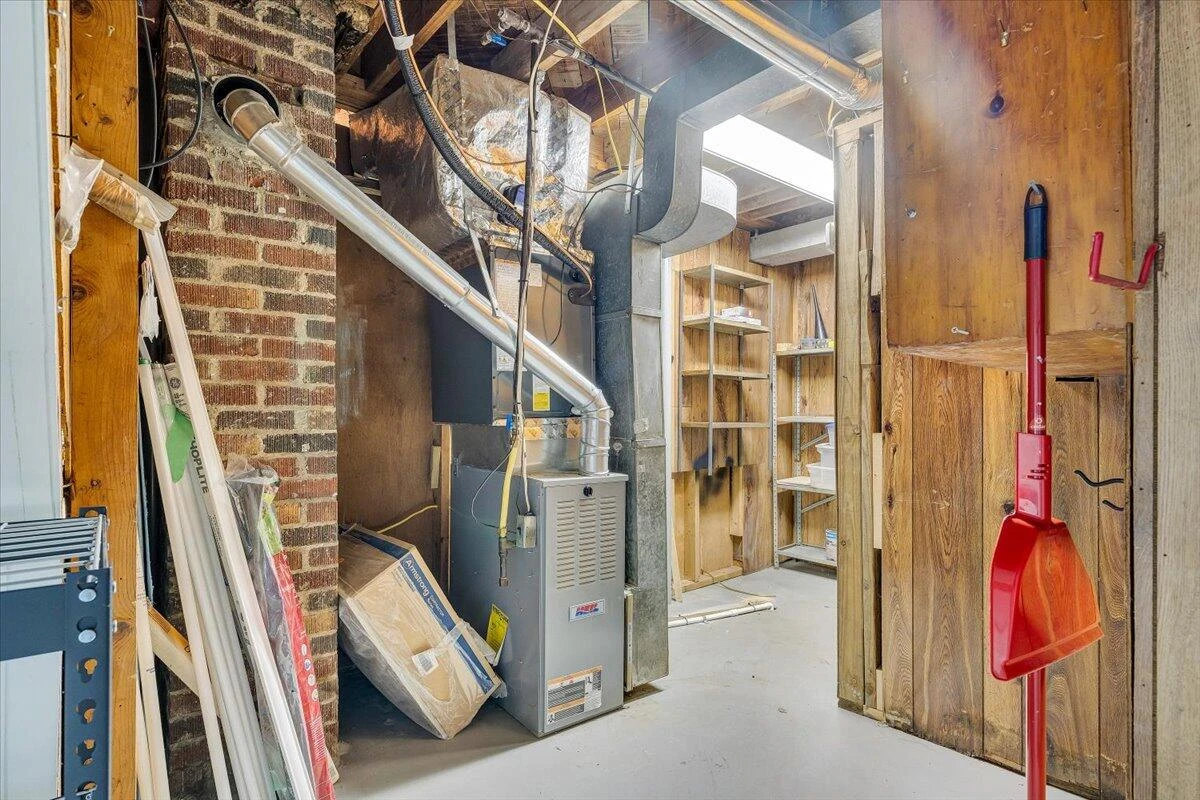 1168 Vivian AVE - Photo 40