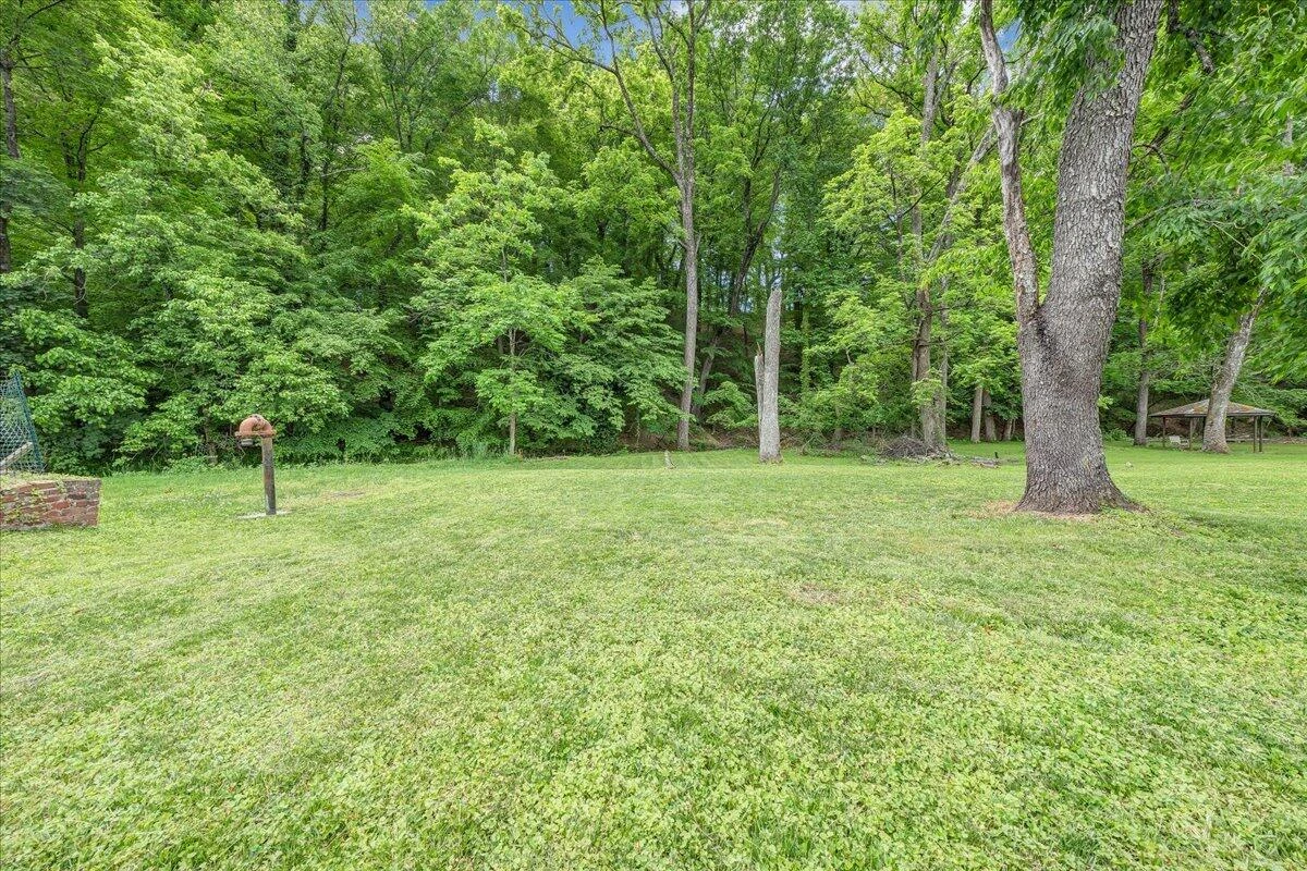832 Brandon AVE - Photo 28