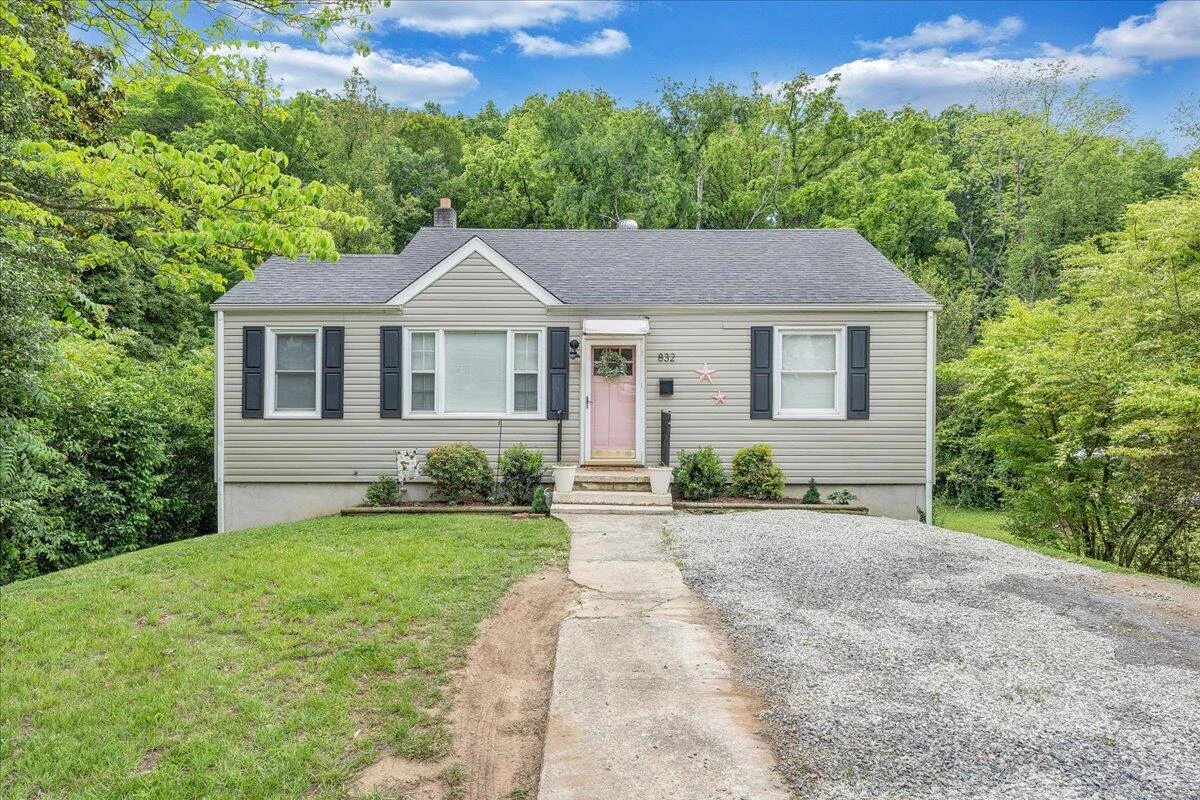 832 Brandon AVE - Photo 30