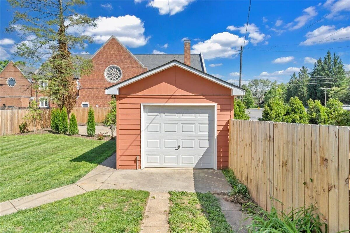 1834 Belleville RD - Photo 51
