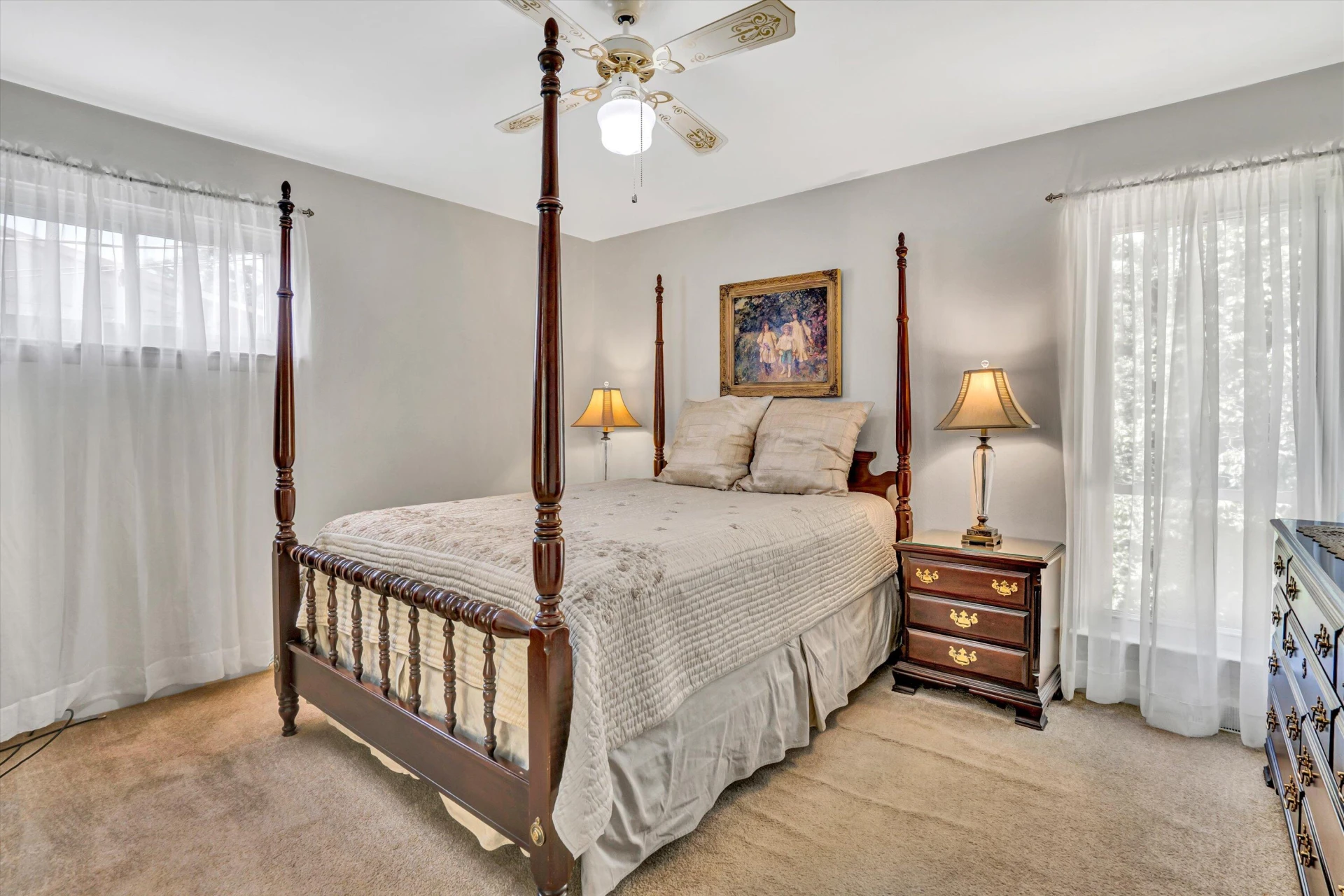 7135 Deerwood RD - Photo 5