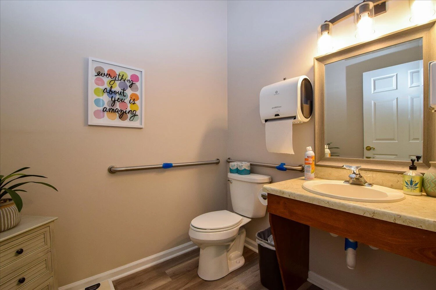 1215 Corporate CIR - Photo 16