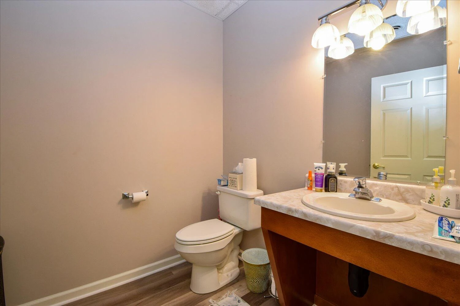 1215 Corporate CIR - Photo 24