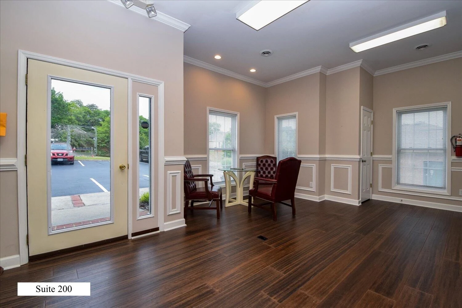 1215 Corporate CIR - Photo 5
