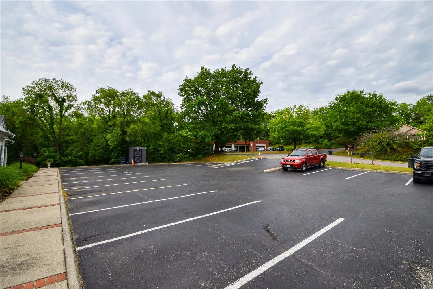 1215 Corporate CIR - Photo 35