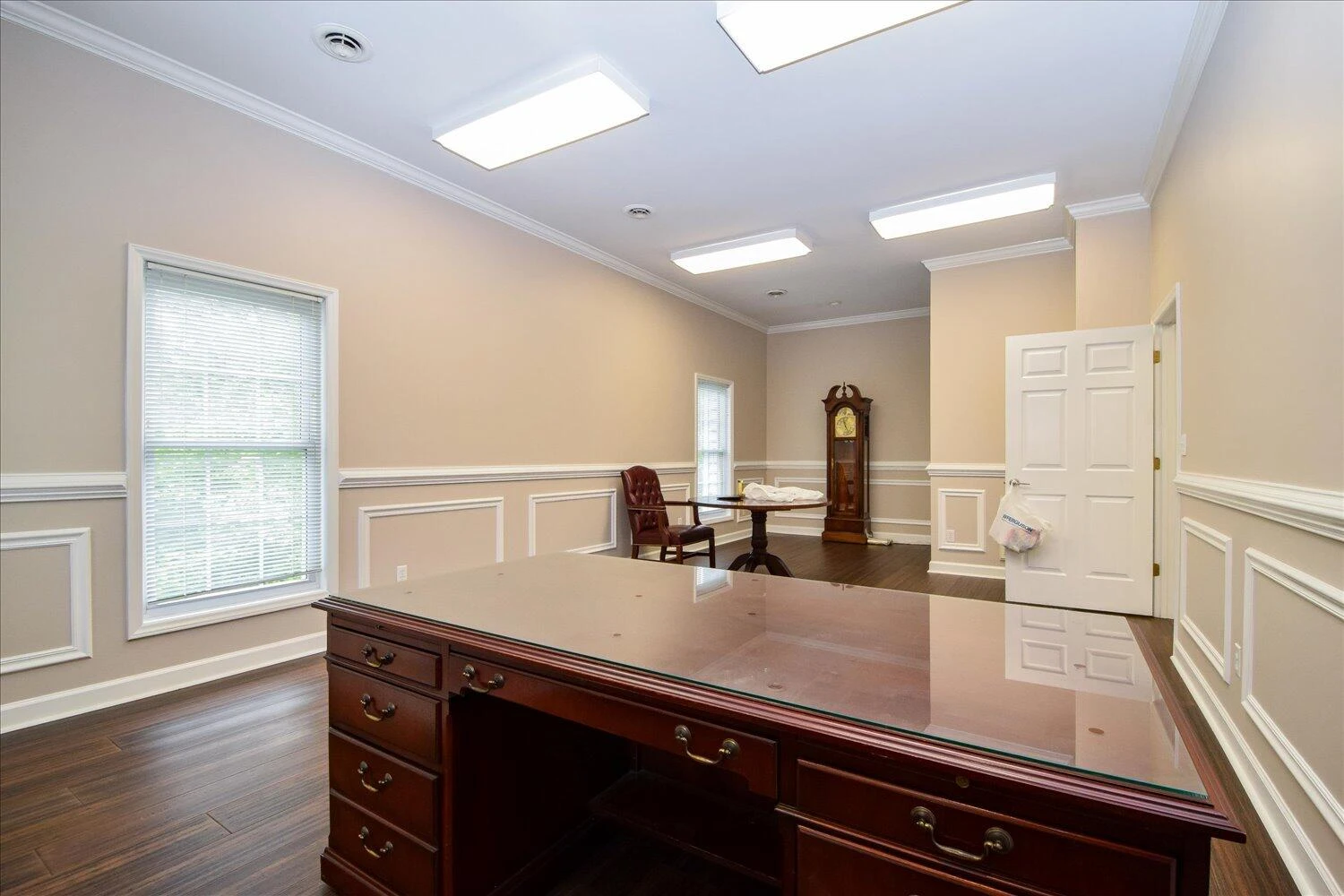 1215 Corporate CIR - Photo 8