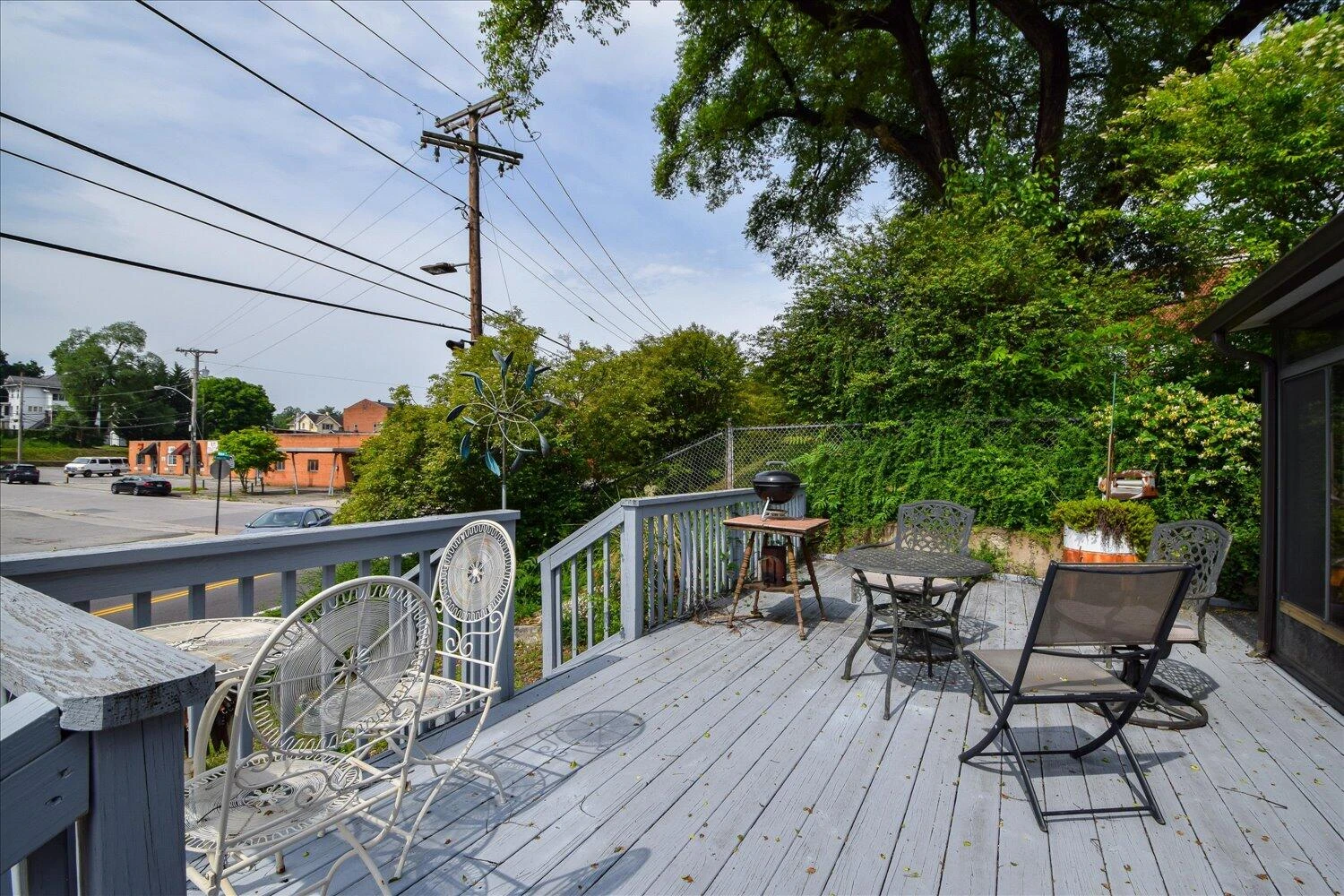 1911 Memorial AVE - Photo 12