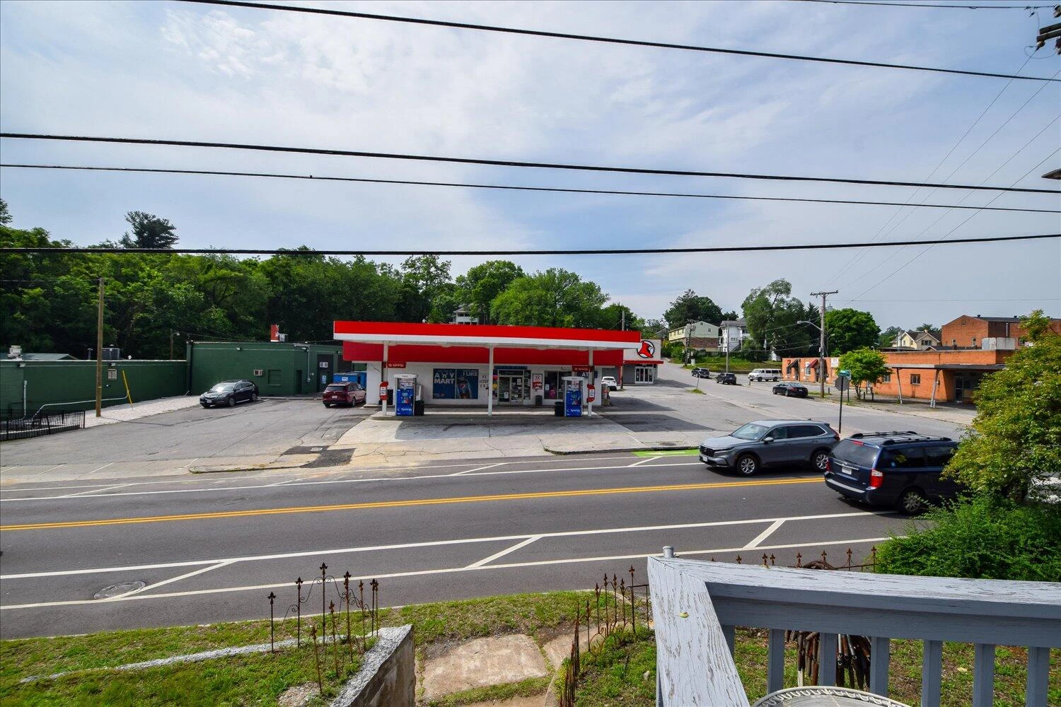 1911 Memorial AVE - Photo 14