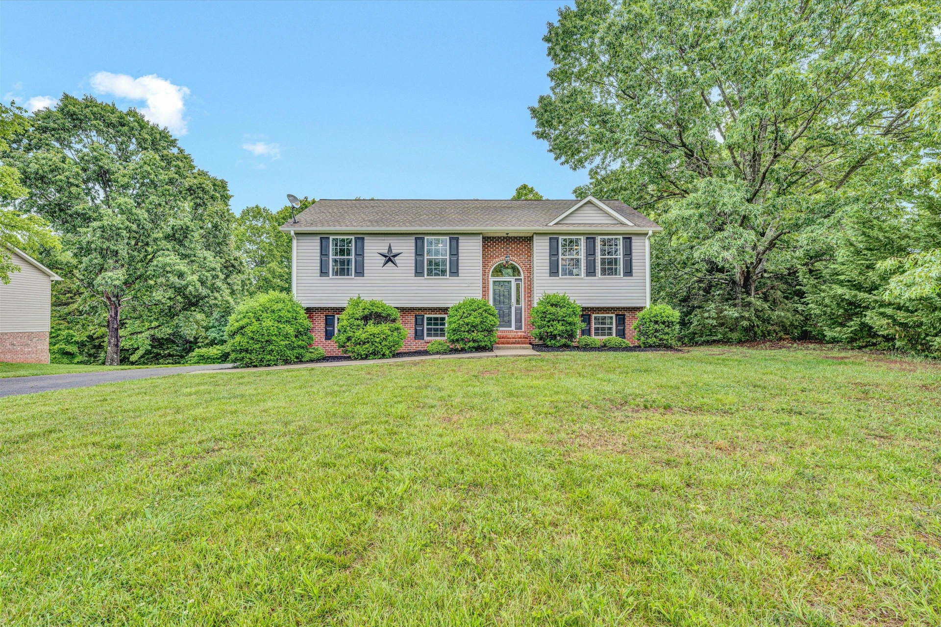 60 Surber DR - Photo 36