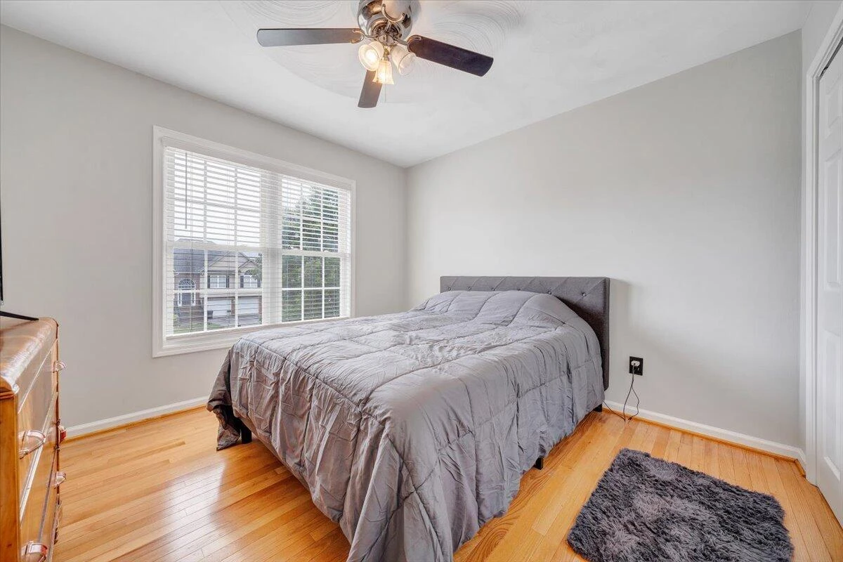 633 Castleridge RD - Photo 39