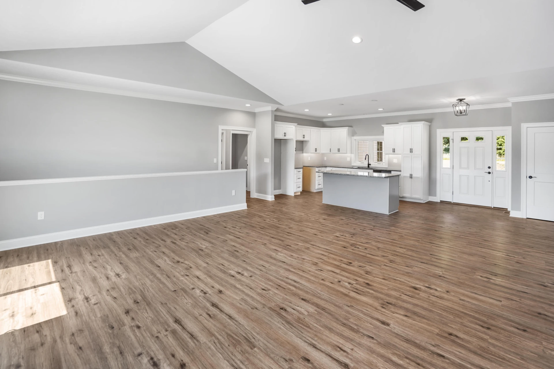 105 Belvior CIR - Photo 9