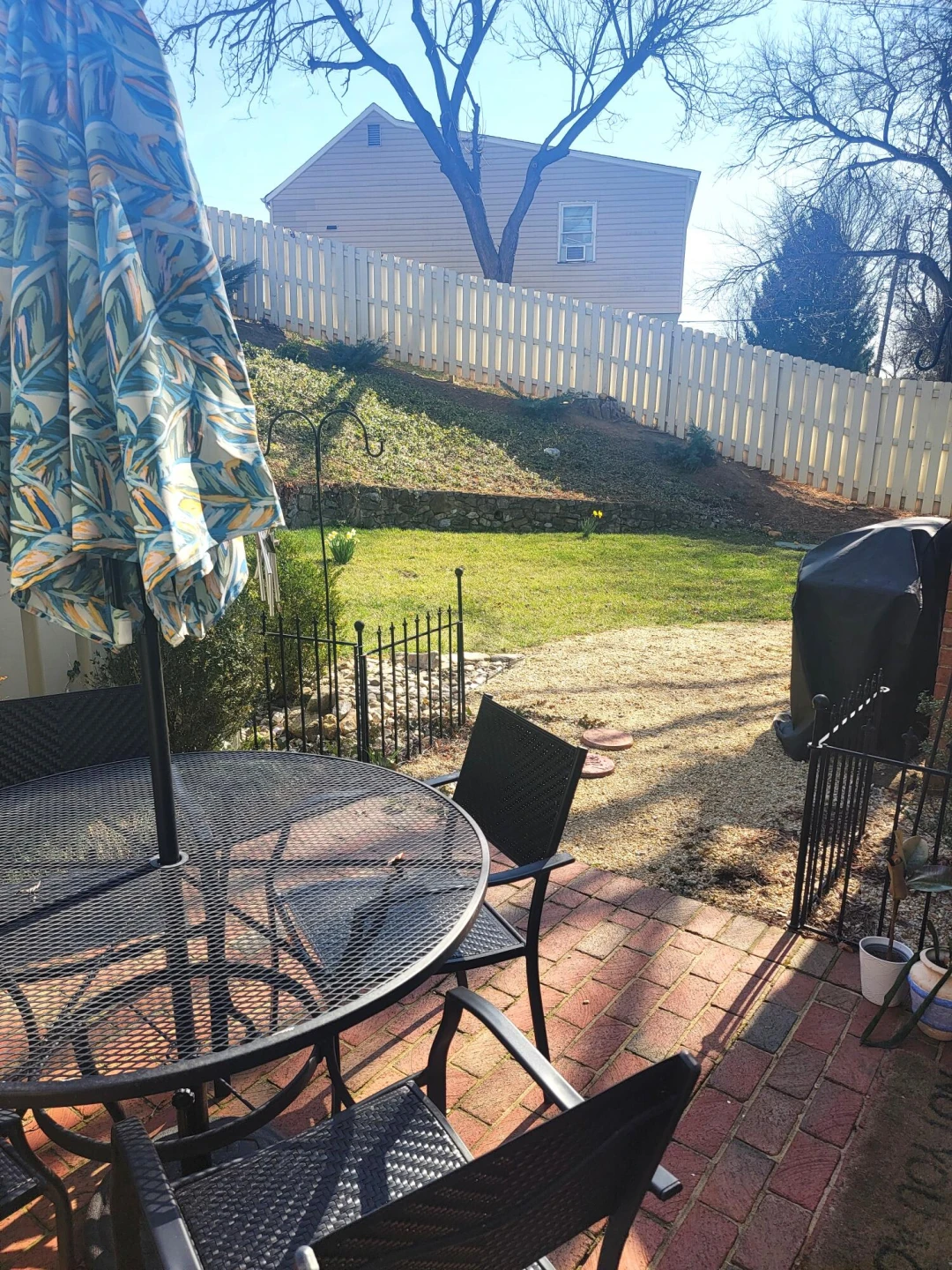 856 Stonegate CT - Photo 24