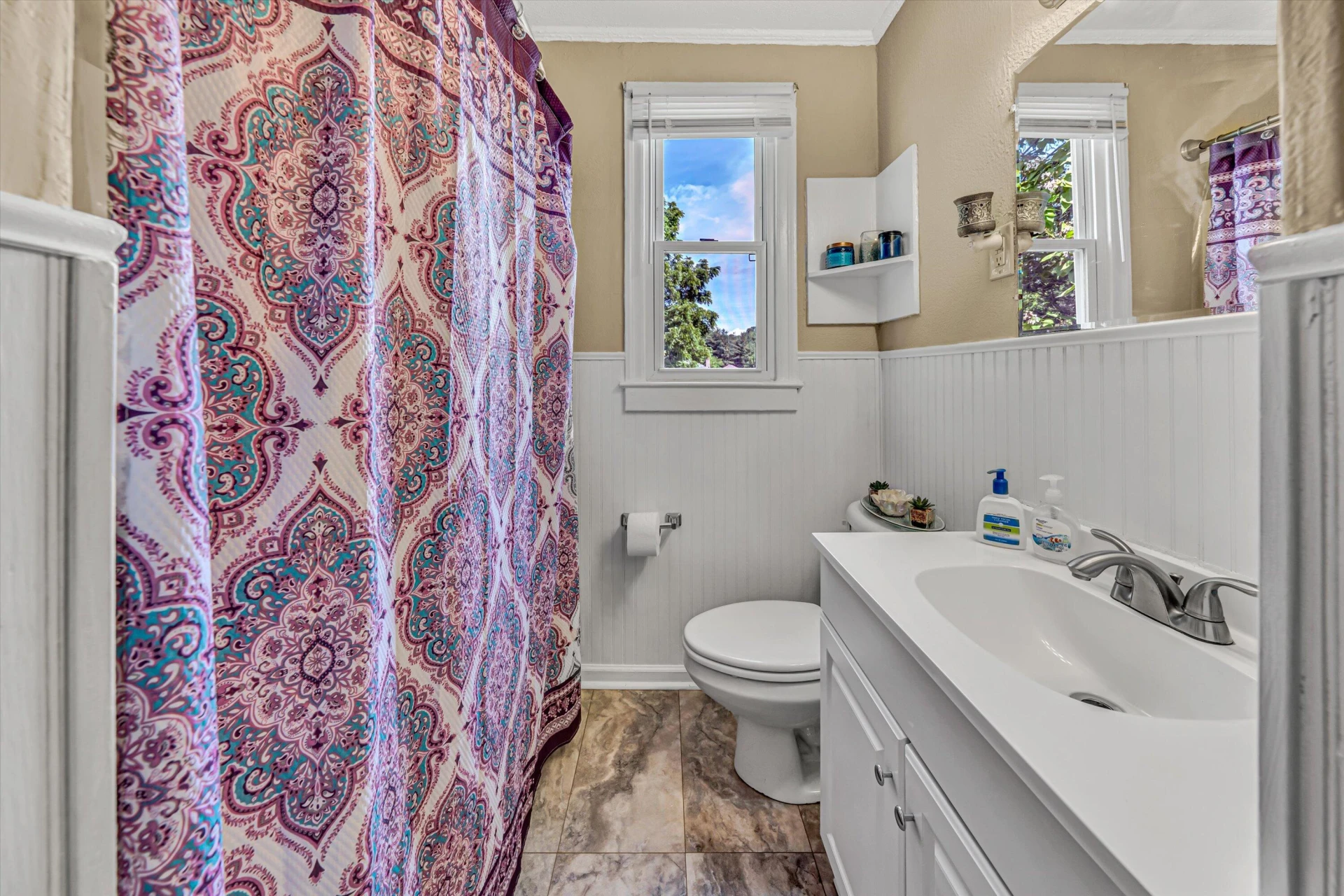 2515 Colonial AVE - Photo 12