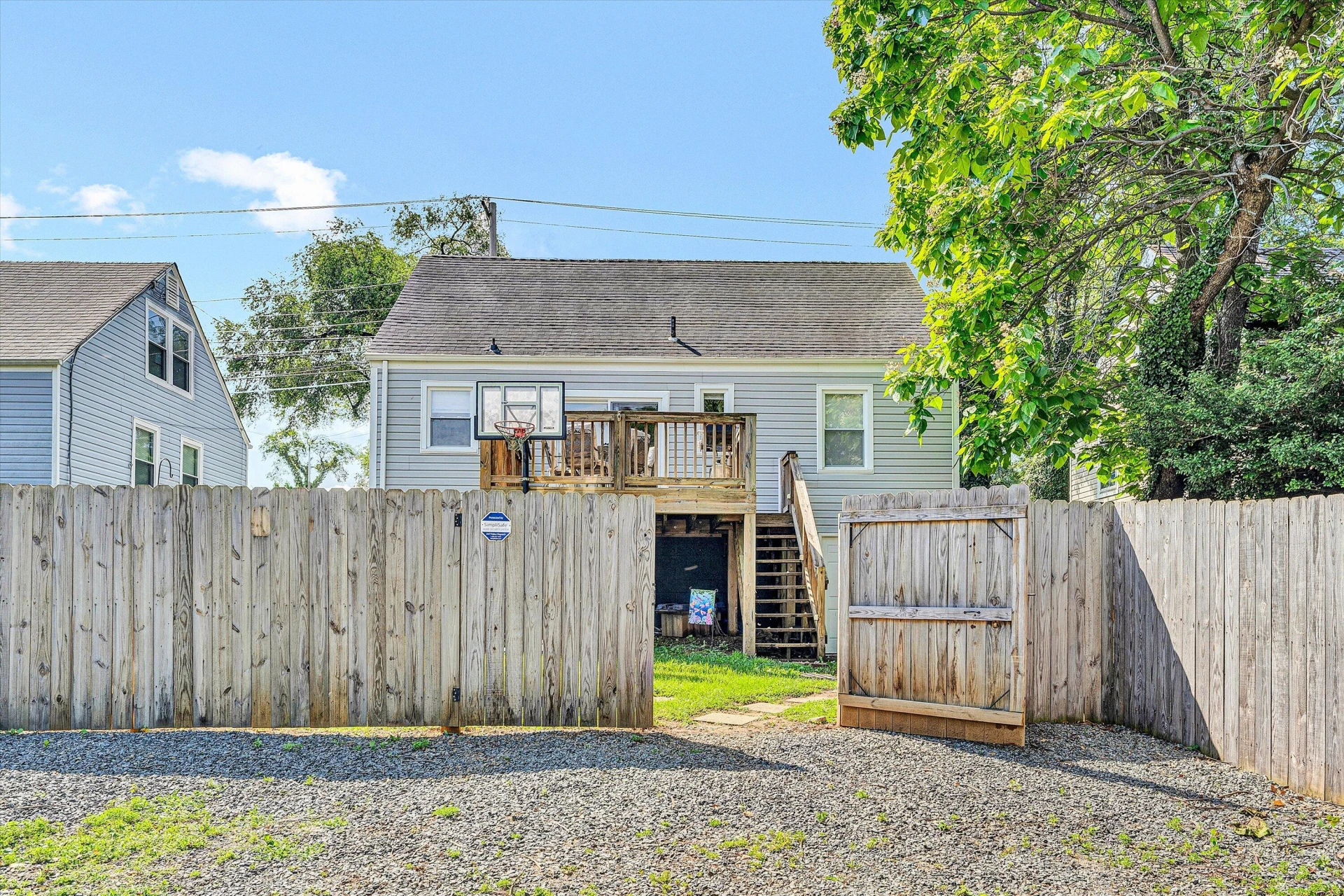 2515 Colonial AVE - Photo 29