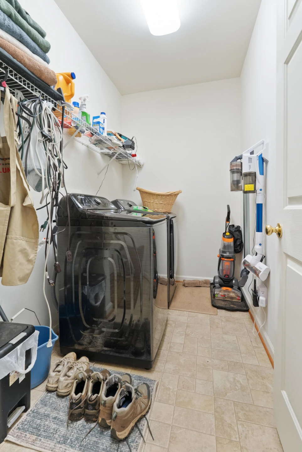 172 Carter LN - Photo 18