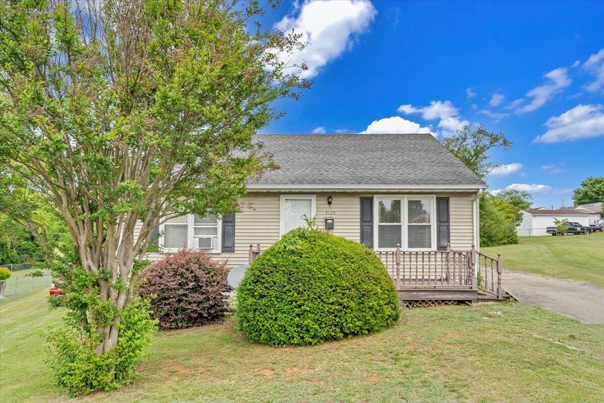 3125 Birchlawn AVE - Photo 29