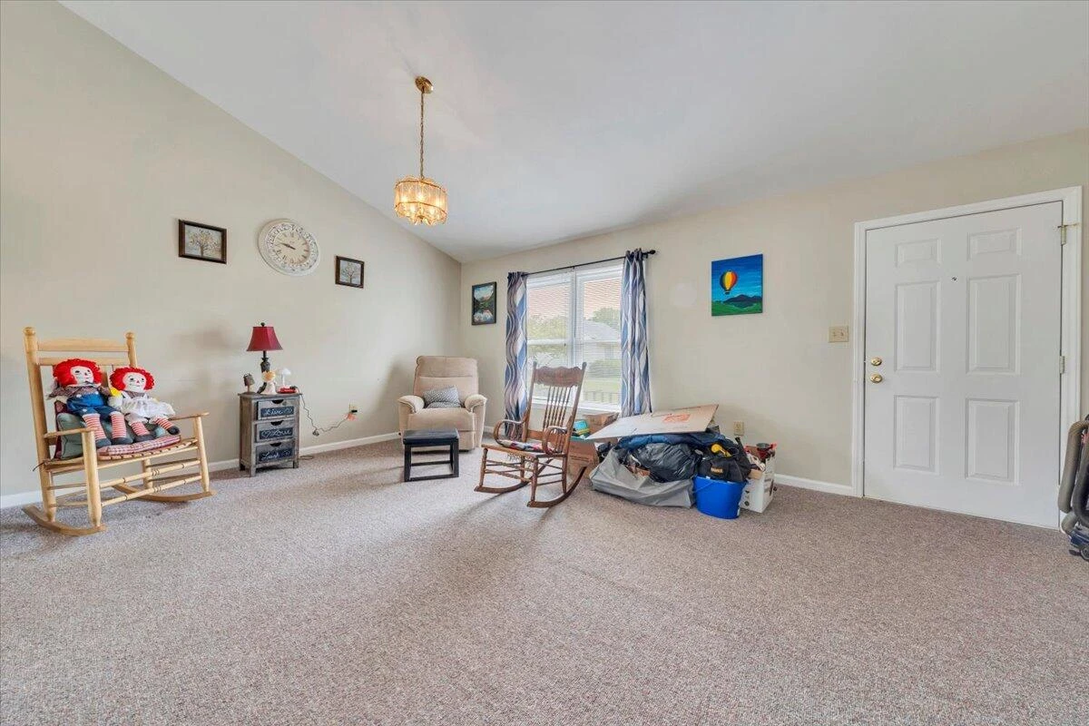 3125 Birchlawn AVE - Photo 4