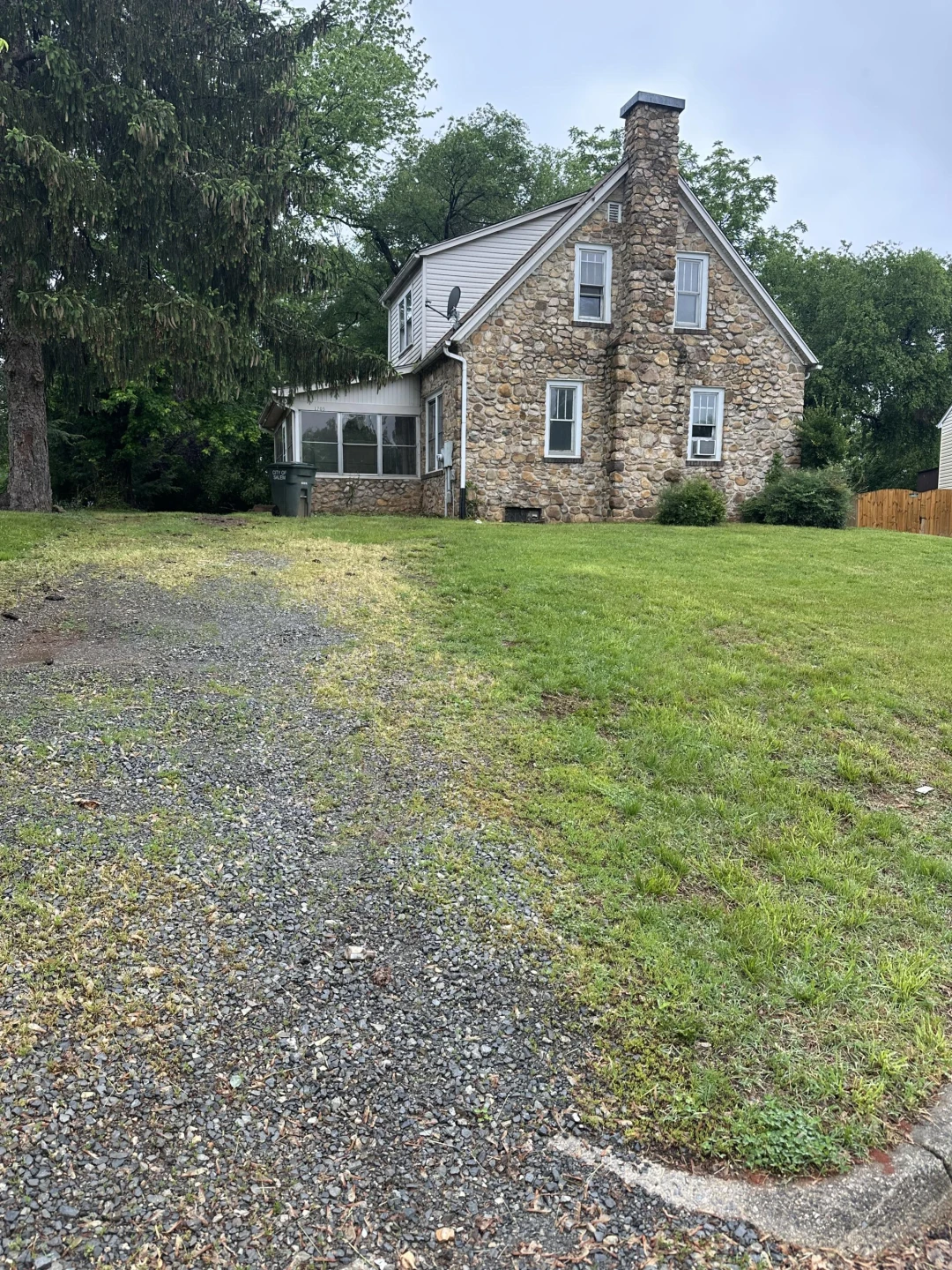 1705 Brad CT