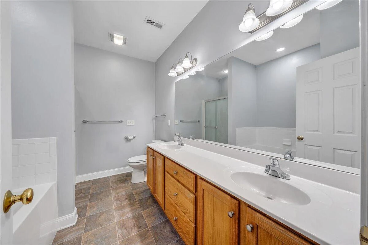 202 Cypress CT - Photo 20