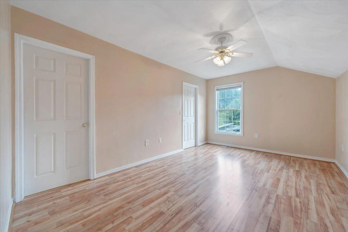 202 Cypress CT - Photo 27